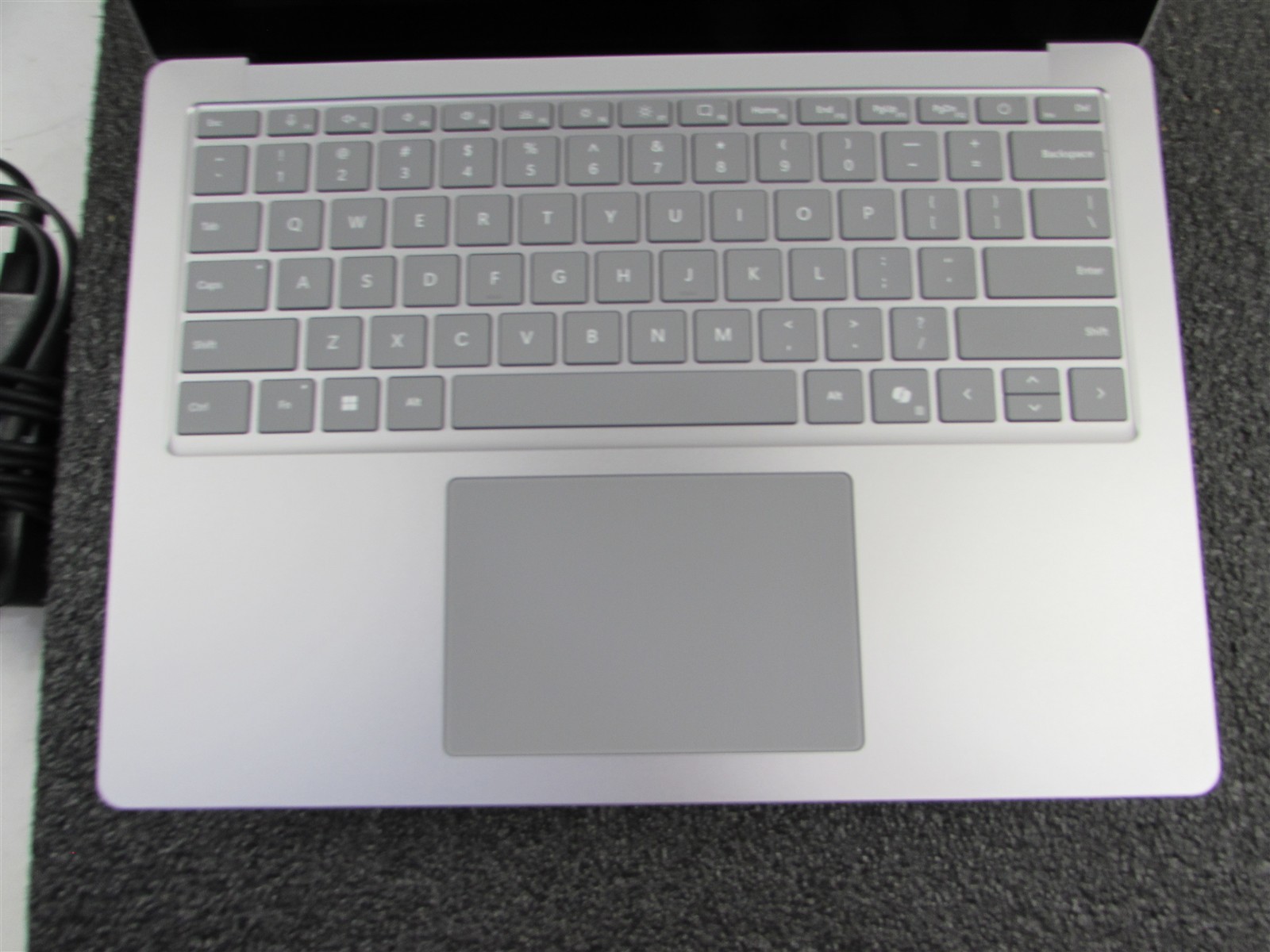 SURFACE SURFACE LAPTOP 6 CORE ULTRA 7 165H 512GB SSD 16GB RAM WIN 11 PRO