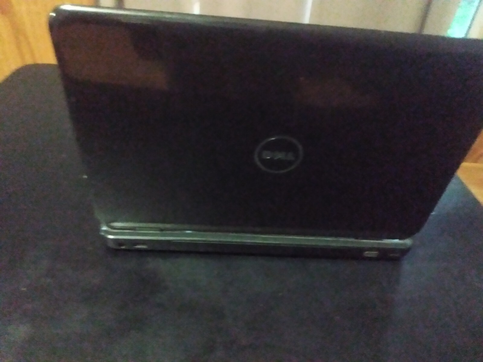 Dell Inspirion n5010, 4 GB of ram, Intel core I3 M 370, 450 GB HDD