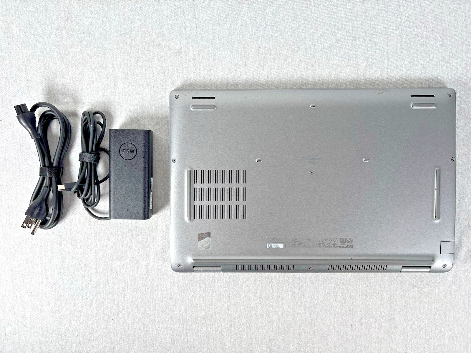 Dell Precision 3580 | CORE i5-1340P @ 1.90GHZ | 512GB SSD | 8GB RAM | Win 11 Pro