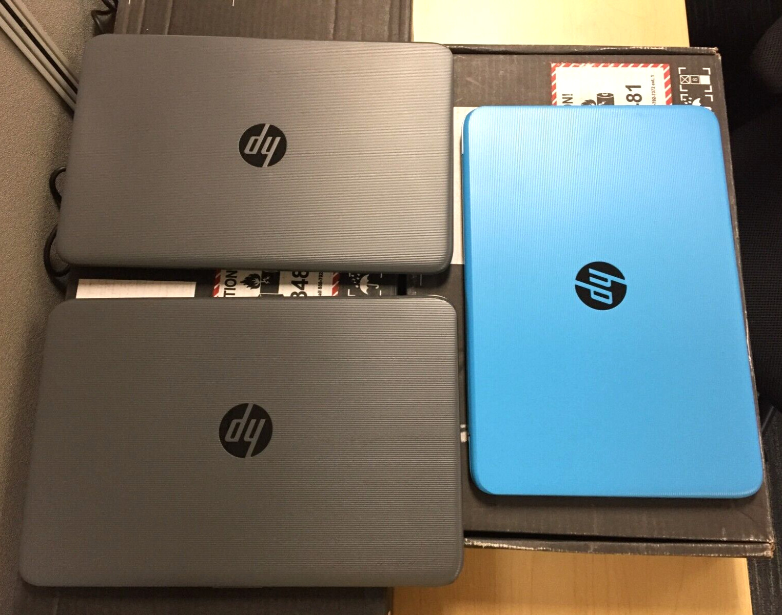 Lot of 3 HP Stream 14-cb012wm 14-cb011wm 14″ Laptop/N3060/4GB/32GB *Bad Battery*