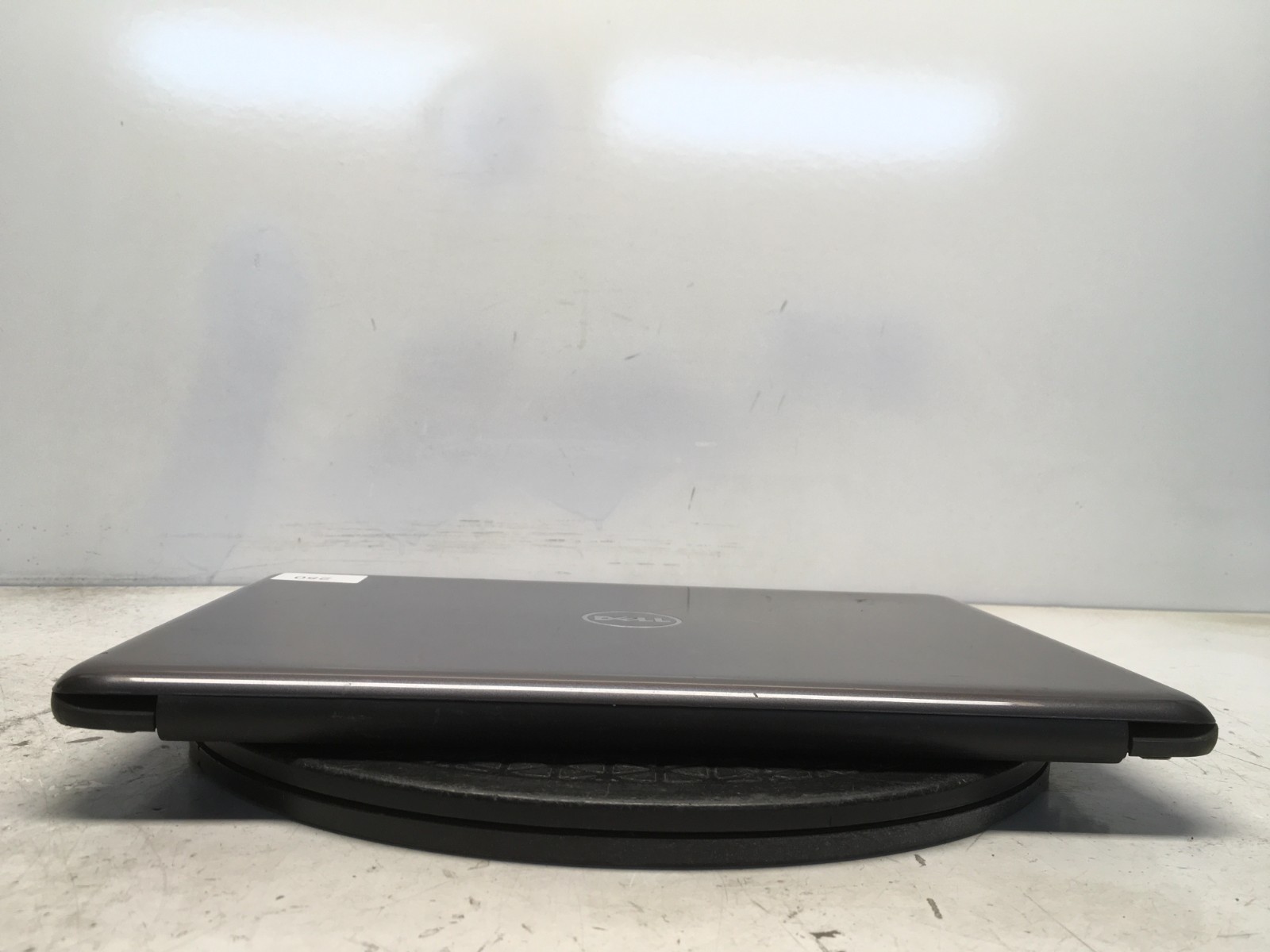 Dell Latitude 3380 Intel i5-7200U 2.5GHz NO RAM NO HDD No Batt BIOS LOCKED