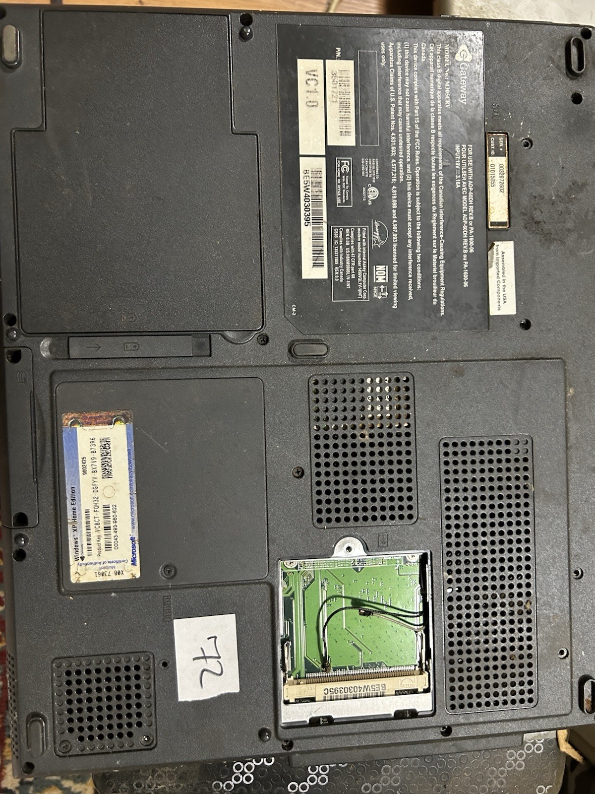 Gateway M675 15in Intel Pentium M 1.8GHz 1GB 100GB HDD XP Black Parts