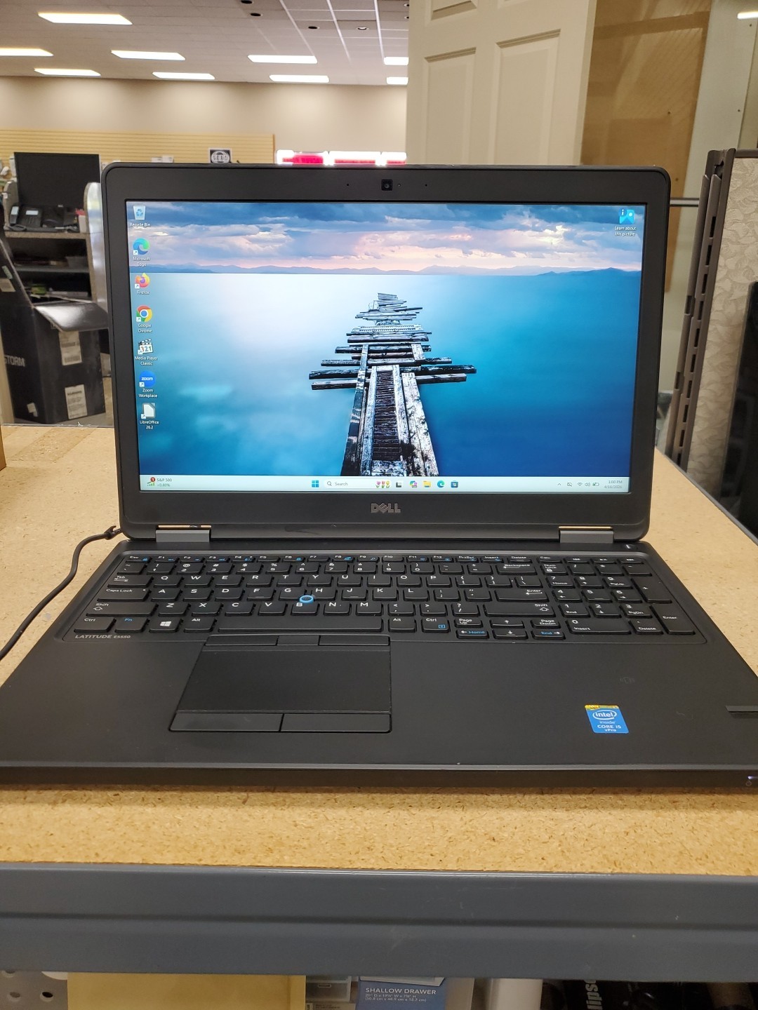 Dell Latitude E5550 500GB SSD, i5-5300U 2.2GHz, 8GB Ram) Laptop 050526-1