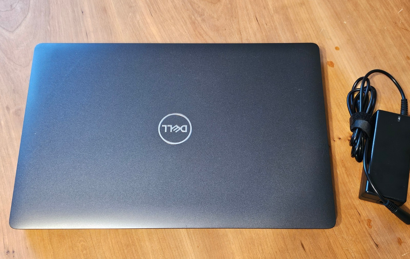 Good Dell Latitude 5500 i5-8265U 1.6GHz 8GB RAM 256GB NVMe Full HD AC & Battery