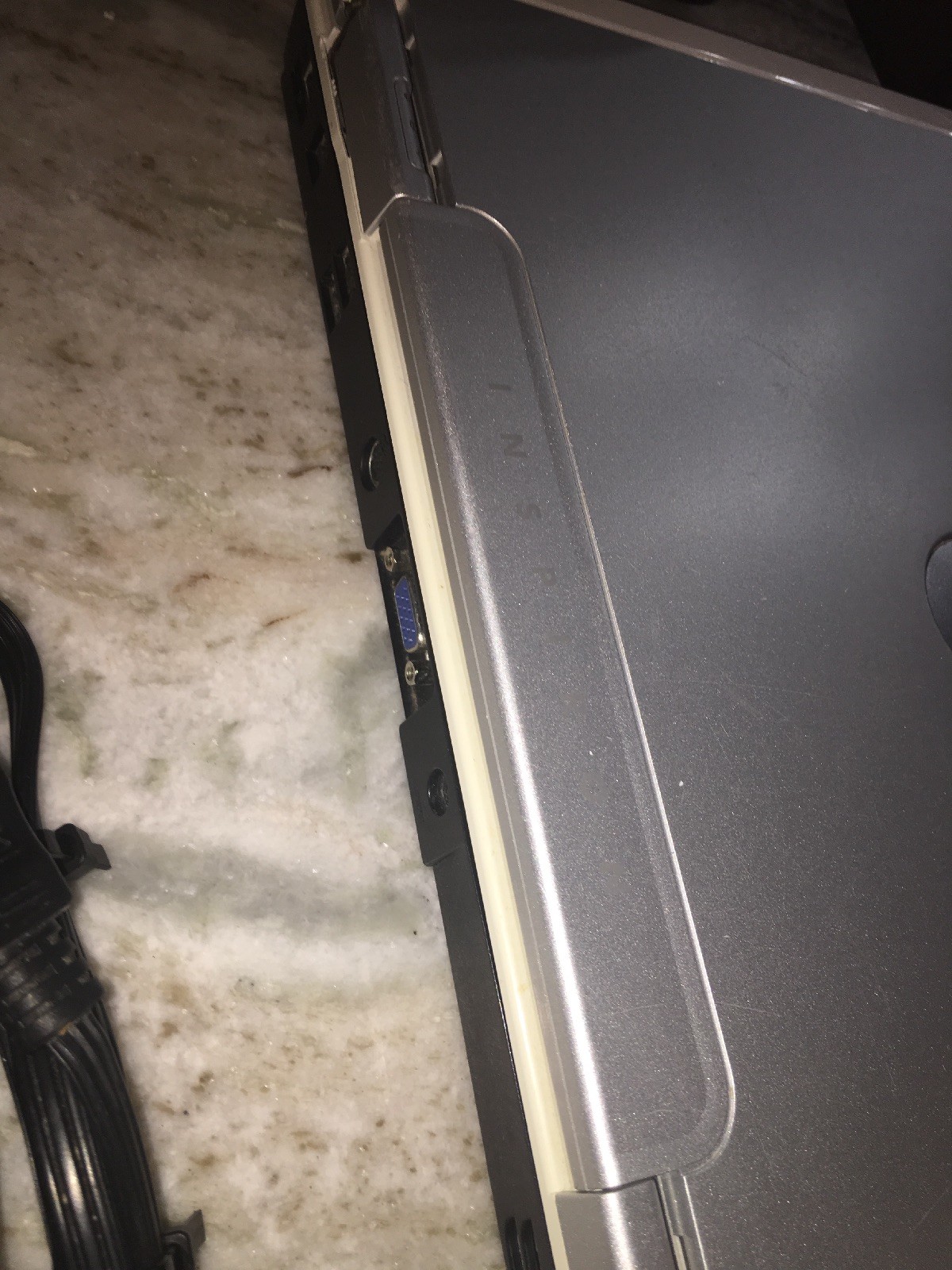 DELL Inspiron 6000 Laptop 1.73 GHz 512 MB CD/DVD-RW AC Adapter + Battery (NO HDD