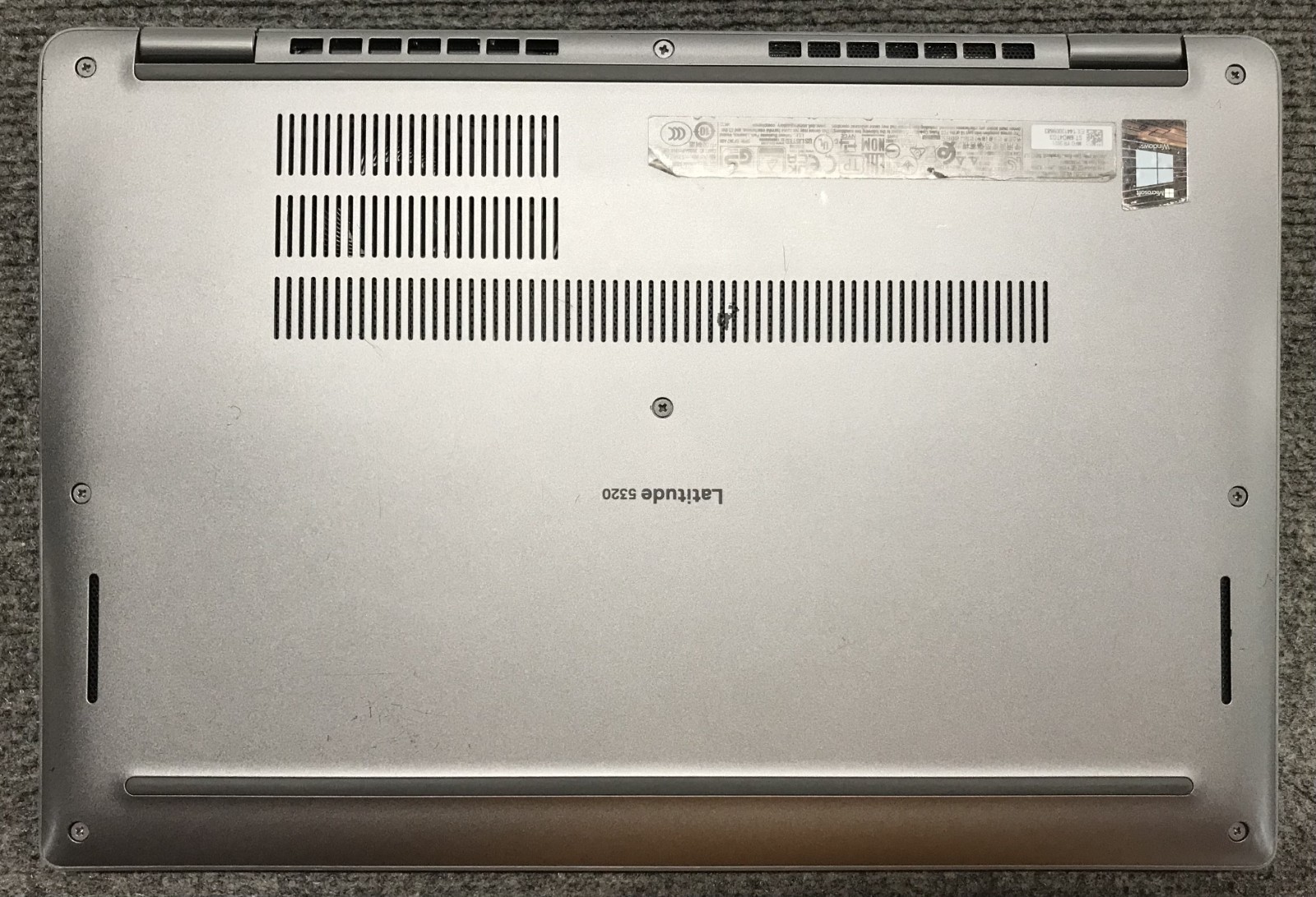 Dell Latitude 5320 14″ Laptop i7-1185G7 32GB RAM, No Storage, Boots to BIOS