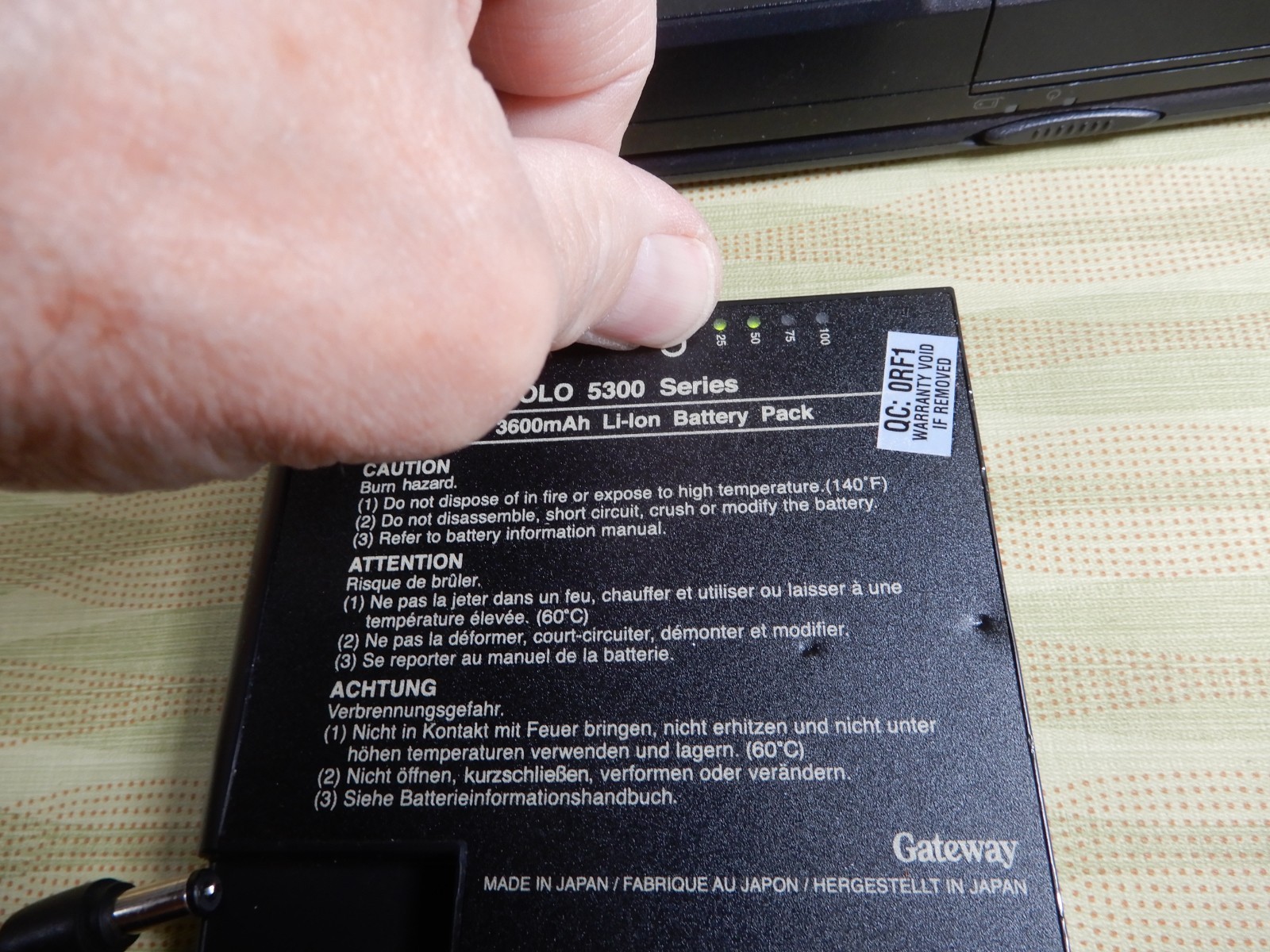 Gateway Solo 5300 Vintage Computer Great Condition No HDD Bundle! Recovery Discs