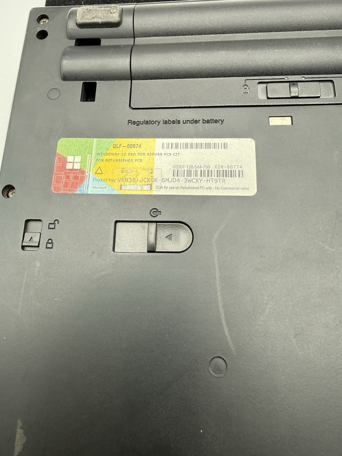 Lenovo ThinkPad T430s 14″ Core i5-3320 2.6GHz NON WORKING NO CORD PARTS