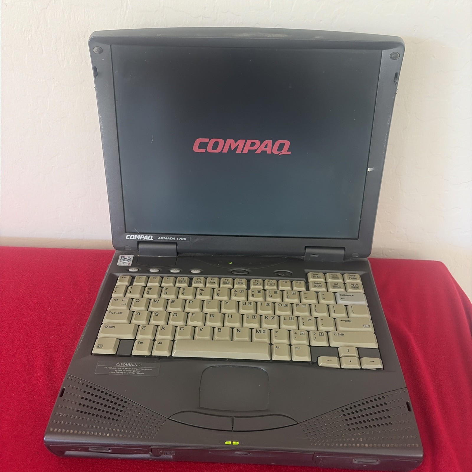 Compaq Armada 1700 Laptop Vintage Boots Power Cable HDD Floppy Caddy Battery