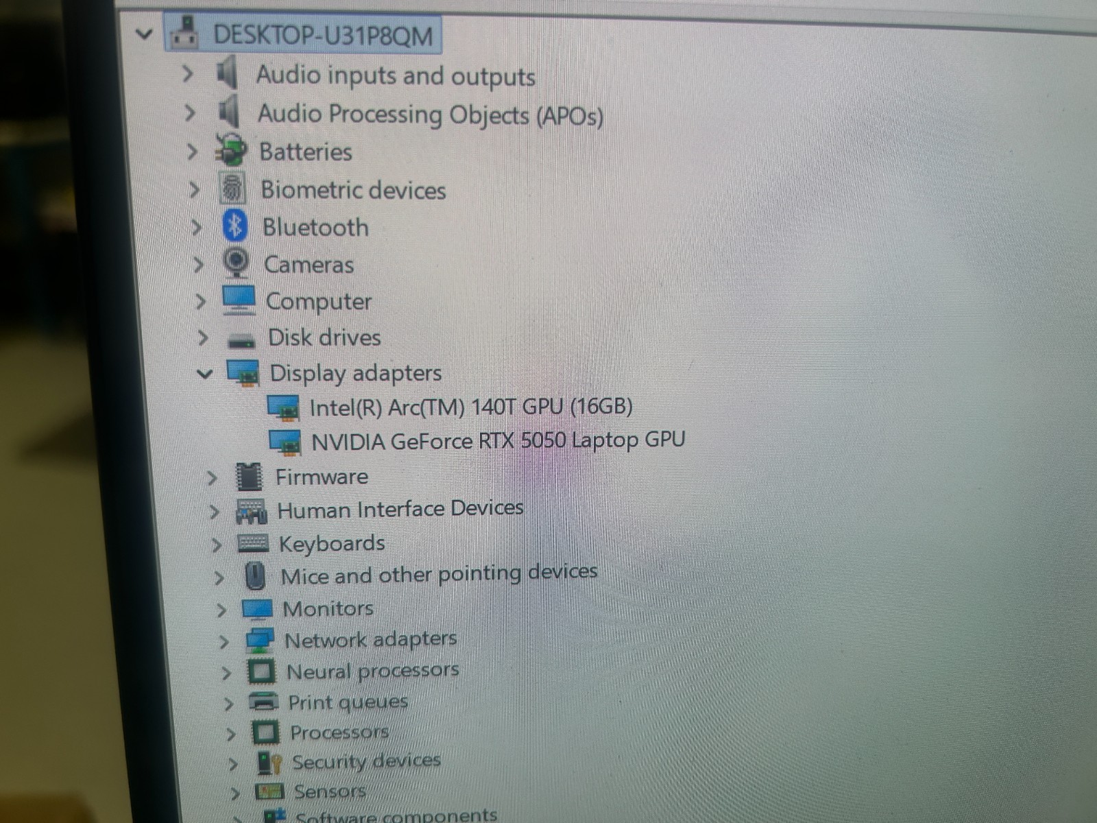 LENOVO IdeaPad Pro 5 1IAH10, Intel Core Ultra 9 285H, 2.90 GHz 32 GB, 1 TB NVMe