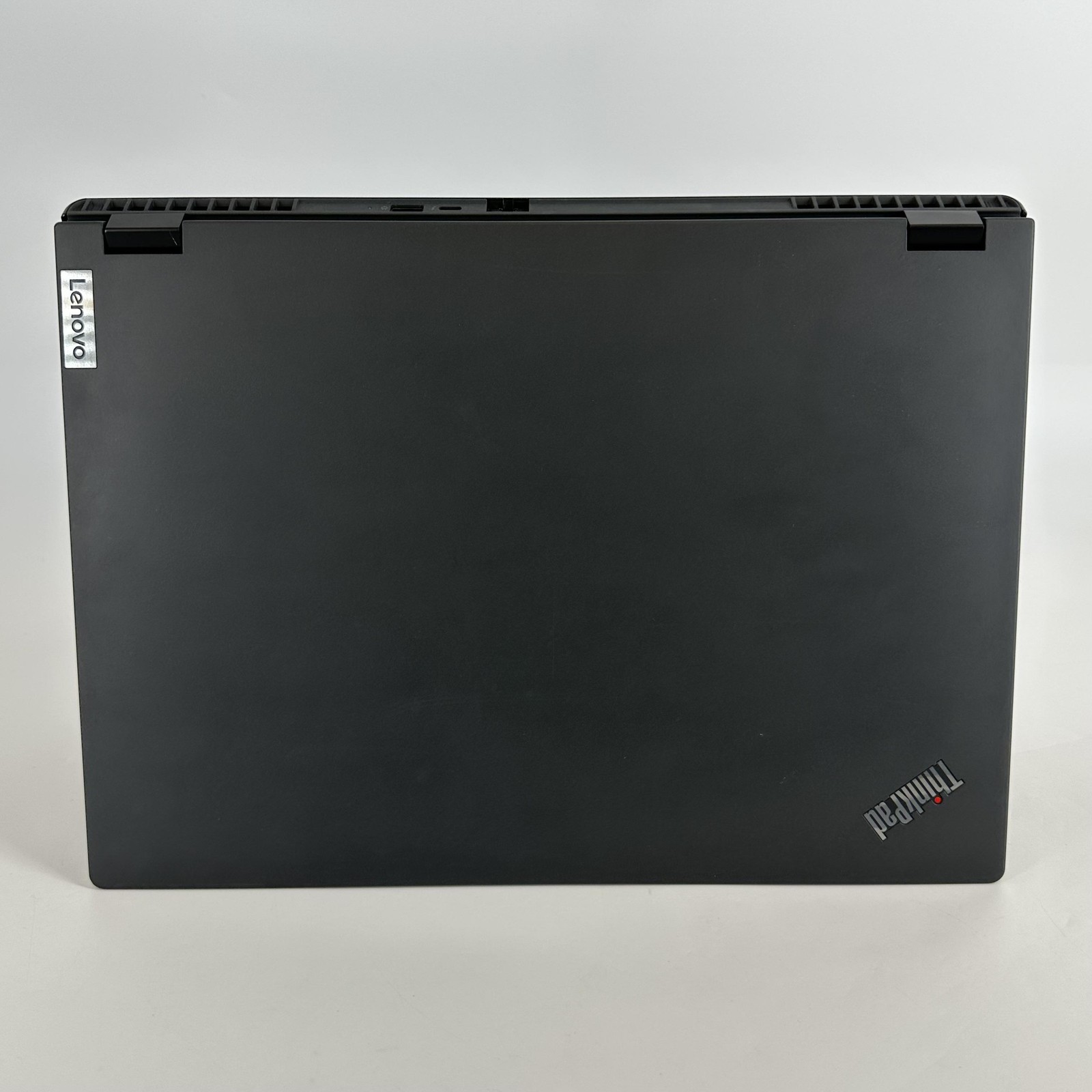 Lenovo ThinkPad P16v Gen 2 UHD+ 1.4 GHz Ultra 7 155H 32GB 1TB SSD RTX 1000 Ada