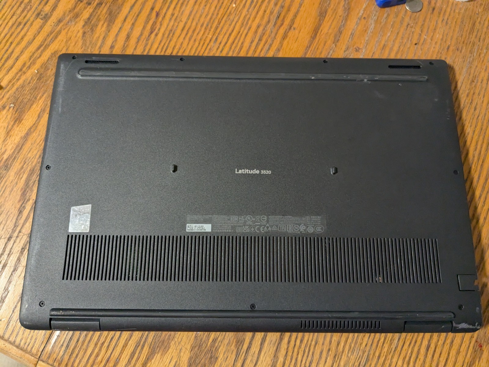 Dell Latitude 3520 15.6″ i5-1135G7 2.40GHz 8GB NVIDIA MX350 Black