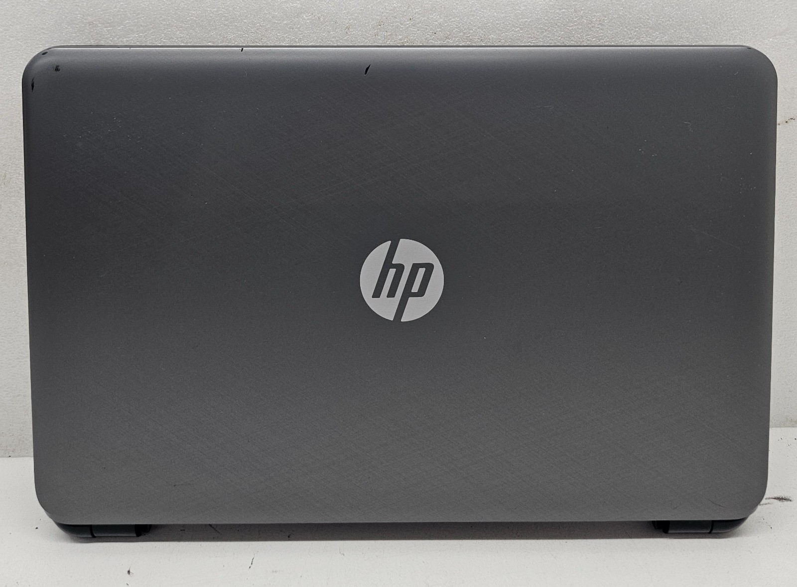 HP 15-g042cy 15.6″ Laptop AMD E1-2100 4GB Ram NO HD/OS/BATT (FL)