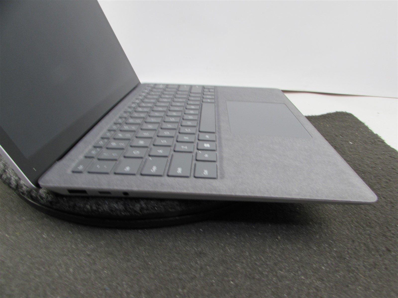 MICROSOFT SURFACE LAPTOP 5 1950 CORE I7-1265U 512GB SSD 16GB RAM NO O.S