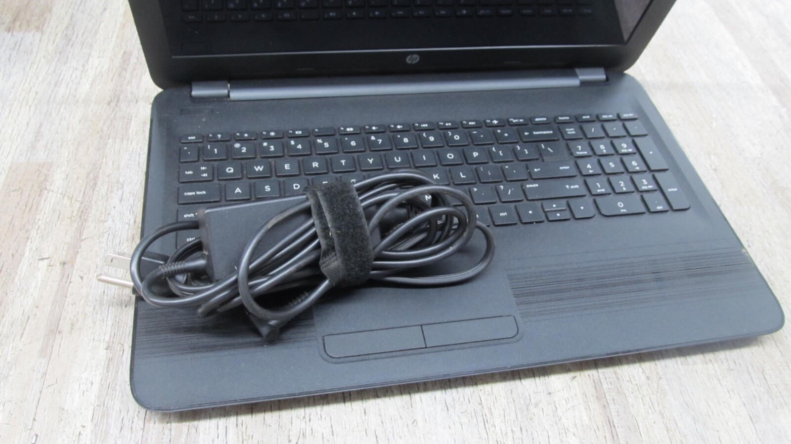 HP 15.6″ Laptop Intel i3-6100U 2.3Ghz, 4GB RAM, 1TB HDD, Touchscreen FREE SHIPP