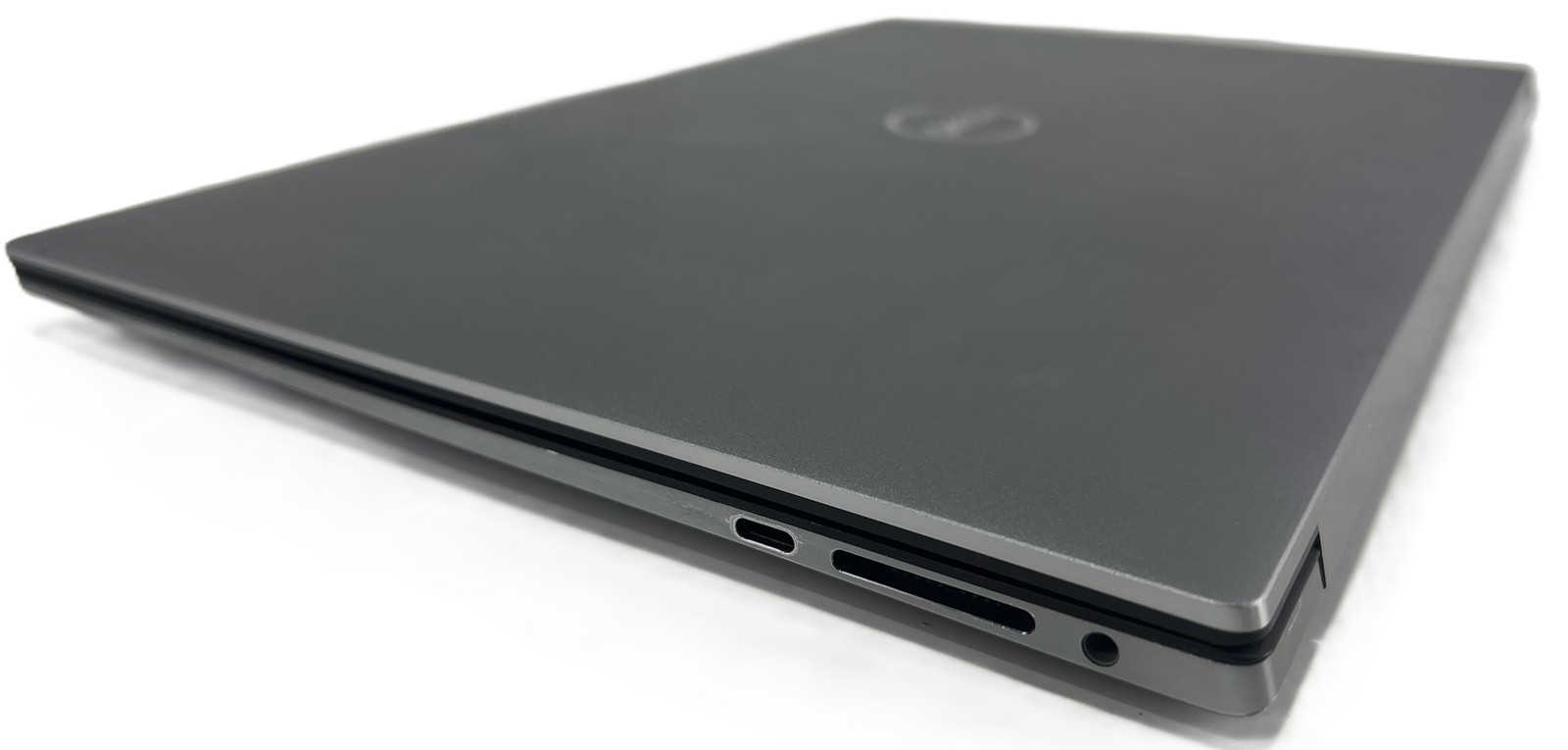Dell Precision 5550 15.6″Laptop NVIDIA i7 10th 1TB SSD 64GB RAM Win 11 Pro (ST)