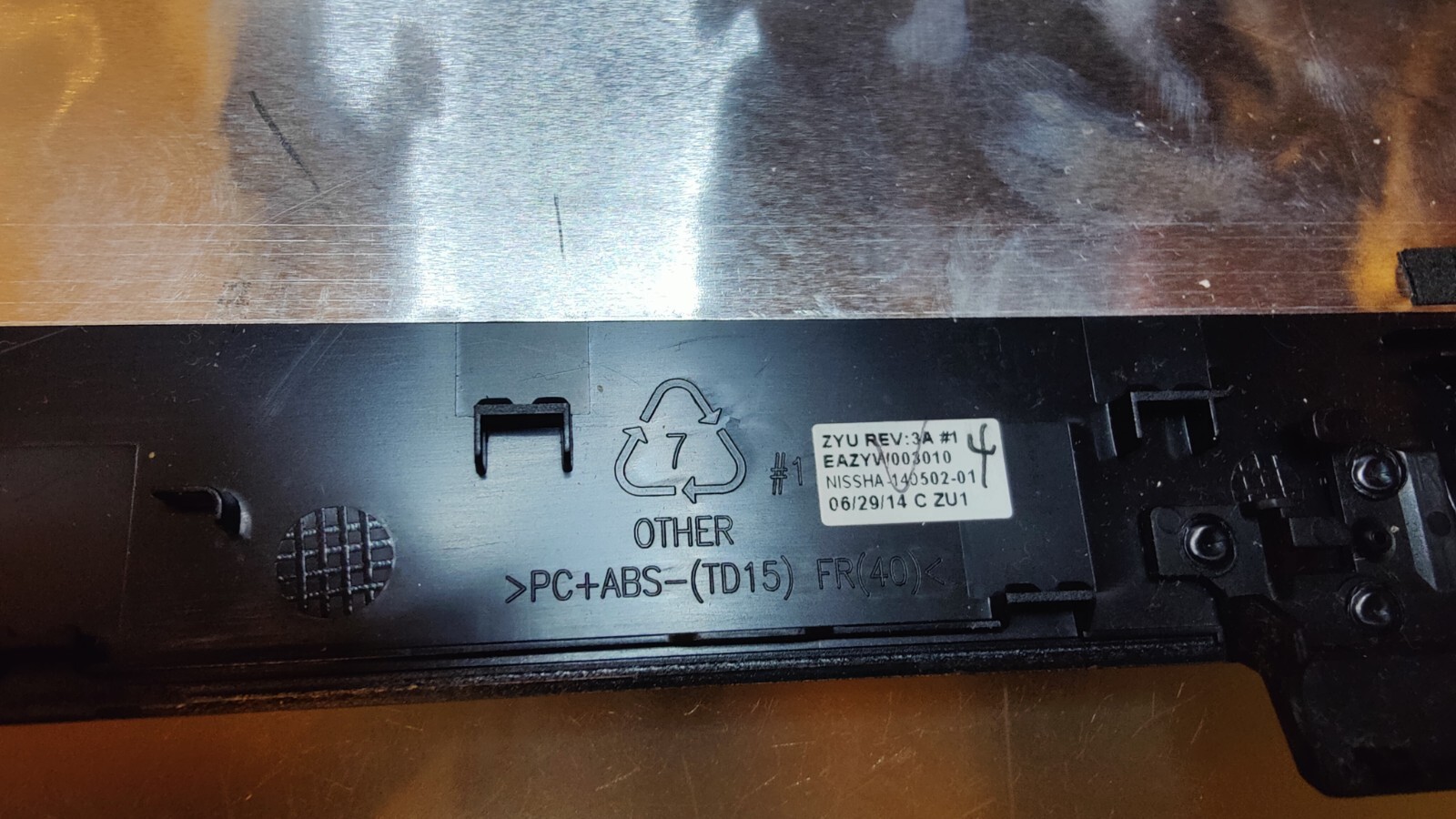 ACER 17 17,3 ” E5-721 E5-771 E5-731 ES1-711 SCOCCA DISPLAY COVER LCD EAZYW003010