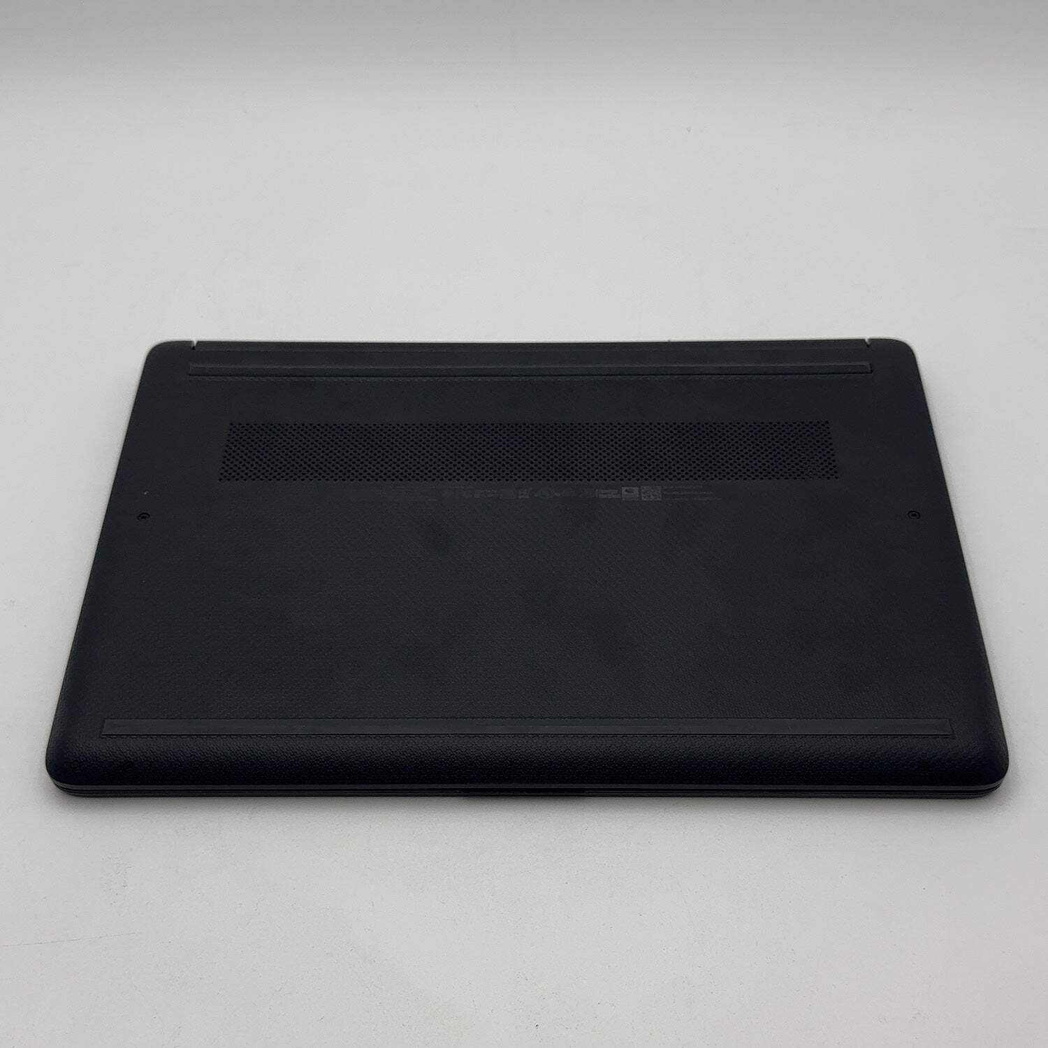 HP Laptop 14-DQ6007CA 13.9″ N150 0.80GHz 4GB RAM 128GB SSD