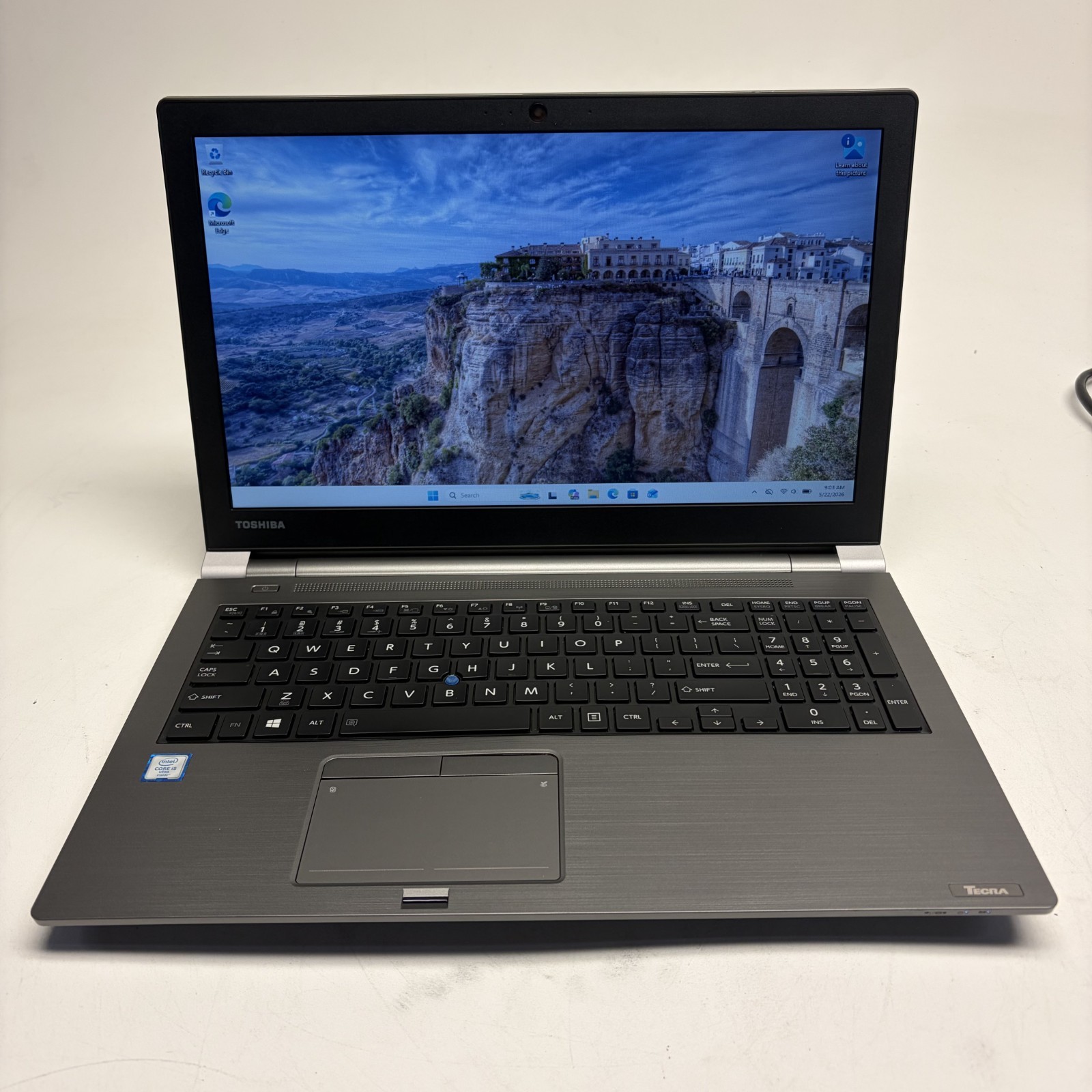 Toshiba Tecra Z50-C w/ Power Supply (READ DESCRIPTION)