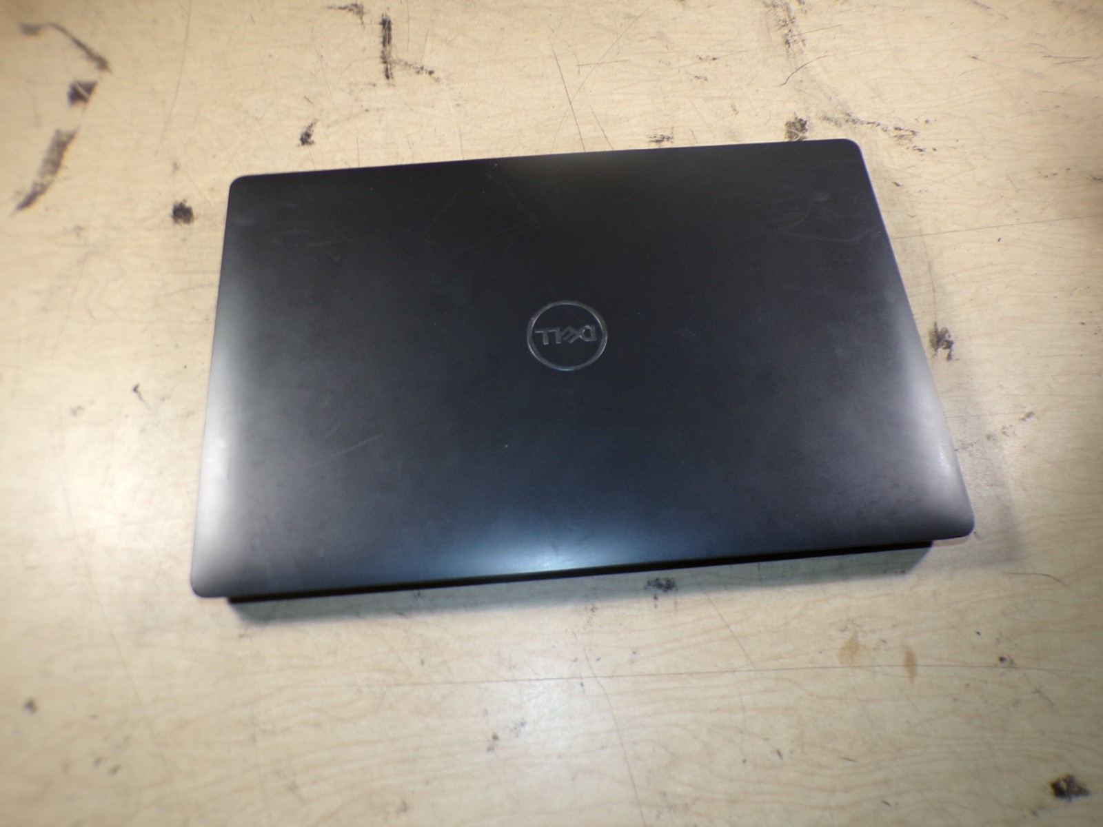 DELL PRECISION 3541 INTEL CORE i5-9400H 2.50GHZ 16 GB RAM **NO HD/ NO CADDIE