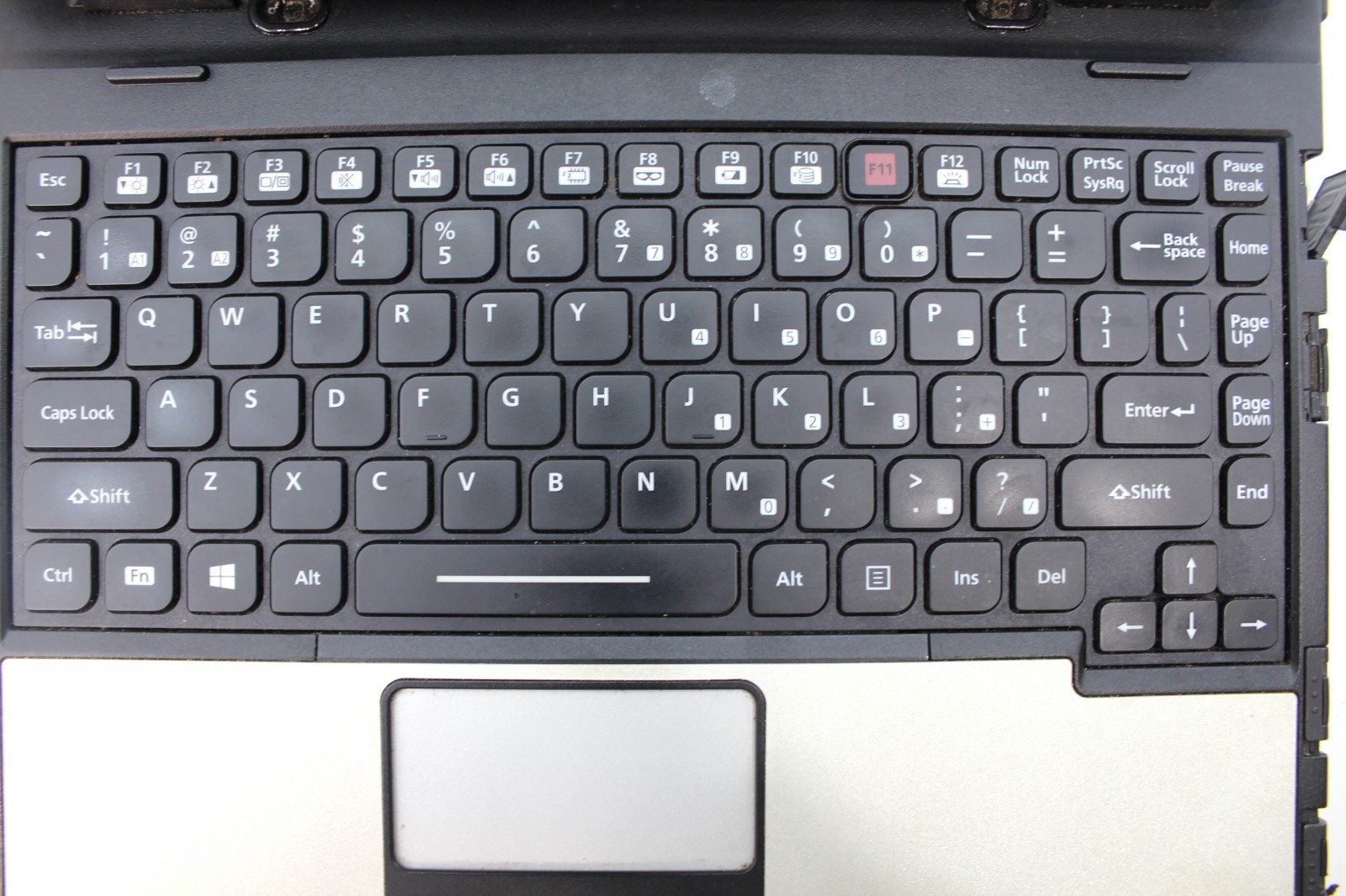 Panasonic Toughbook CF-33 With Adapter-No HDD, Does Not Turn On #1S-450