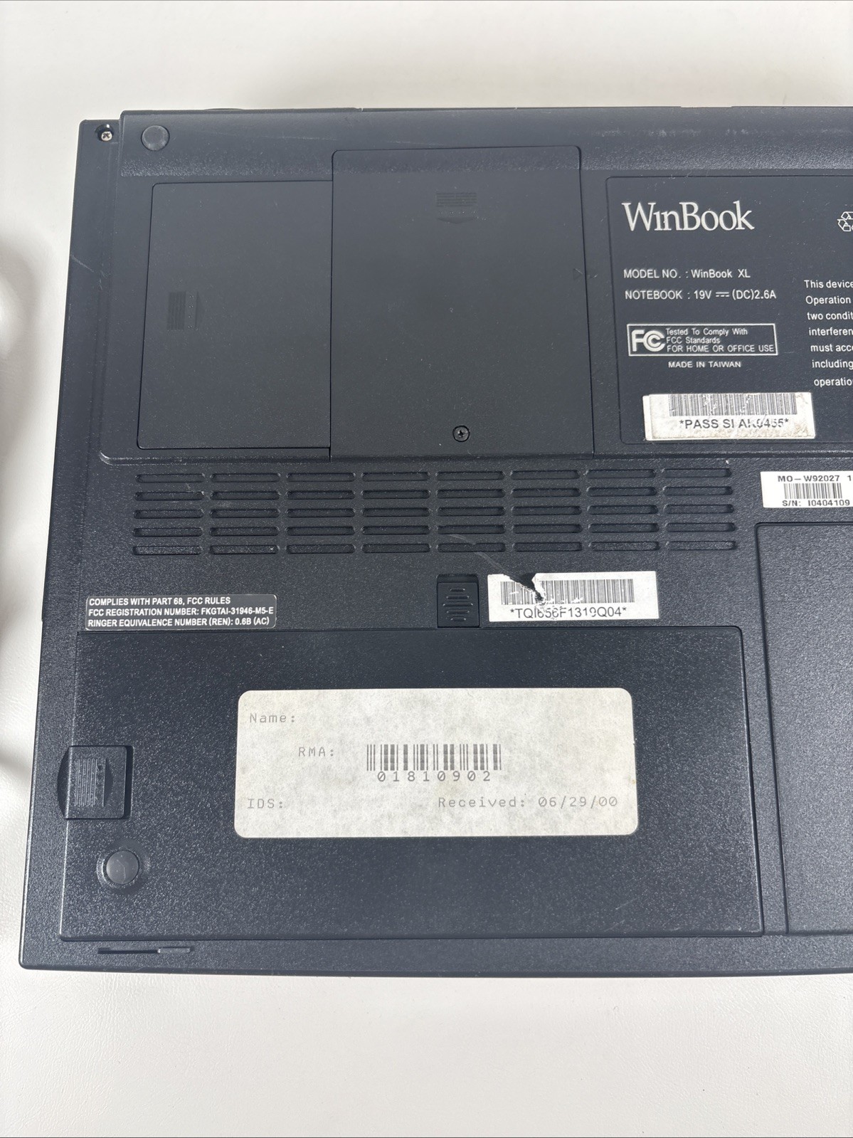 Vintage WinBook XL Laptop Pentium Windows XP Tested 18gb w/ AC Adapter & Manual