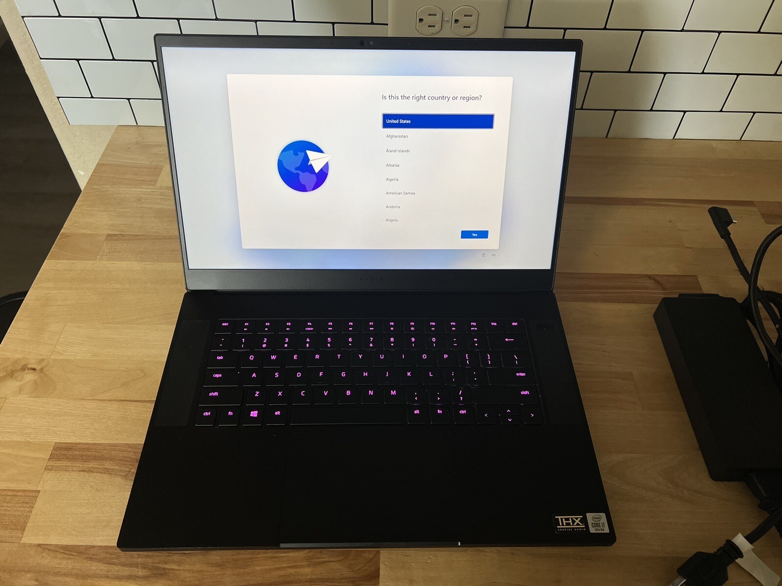RAZOR BLADE 15 ADVANCED 2021 (15.6”, 10th Gen Intel 8-Core i7 CPU, 16 GB RAM)