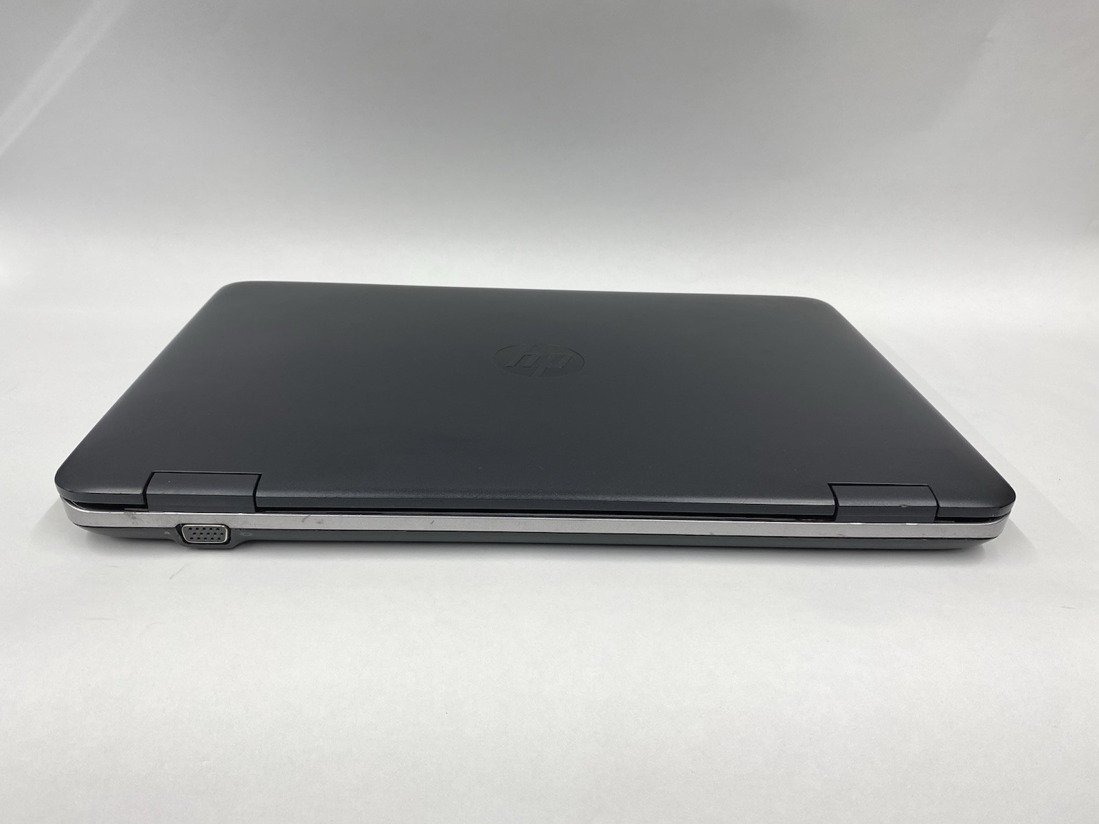 HP 640 G3-Grade B – 14″ HD – i5-7200U – 8GB – 256GB SSD – Win 10 Pro – READ