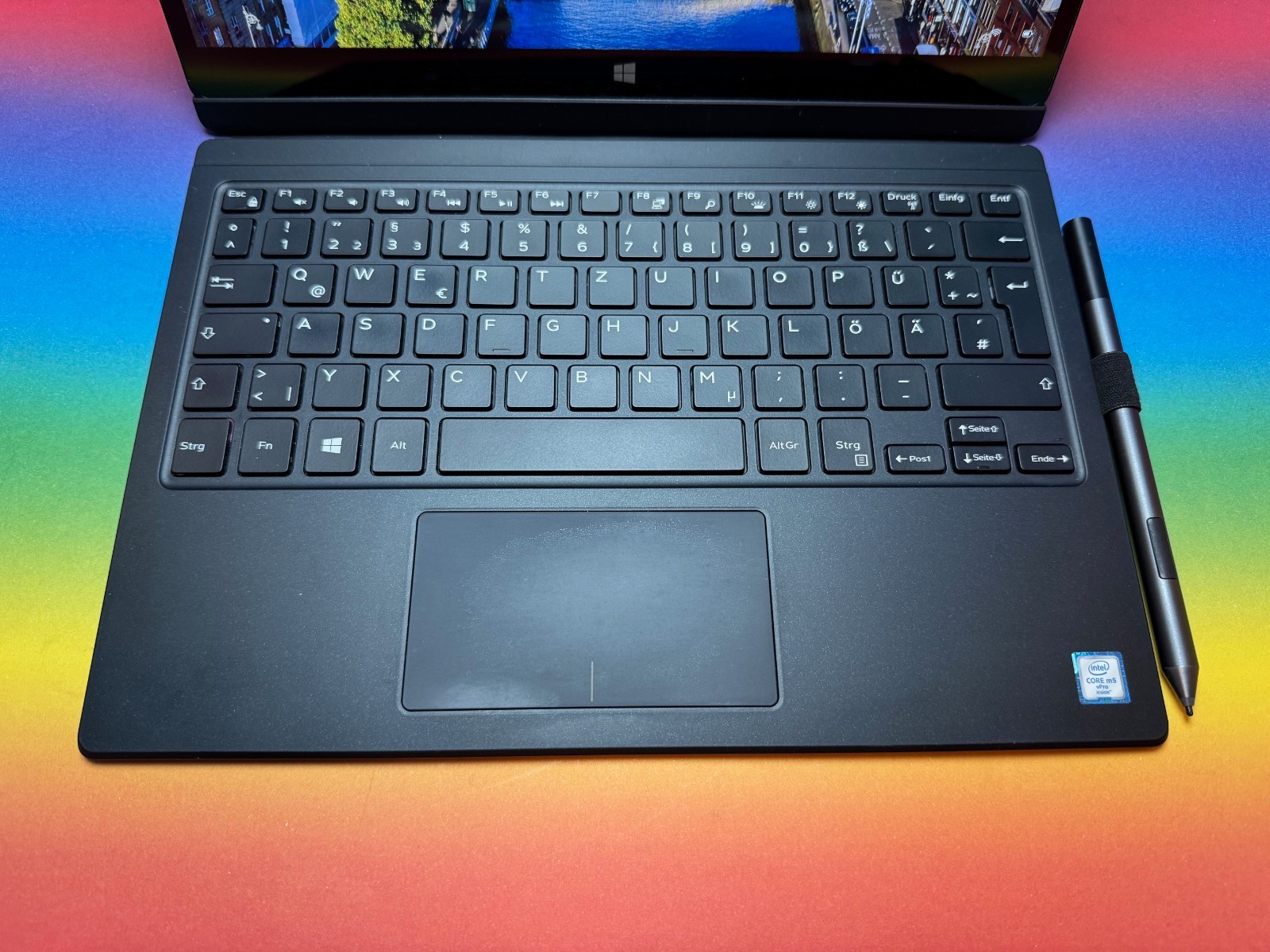 Dell Latitude 7275 Tablet Laptop 12.5m5-6Y57 8GB 256GB DE WIN 11 Pro LTE
