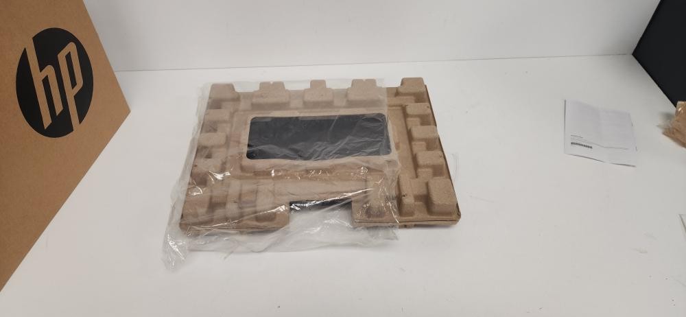 HEWLETT PACKARD HP 14 LAPTOP (P04018711)