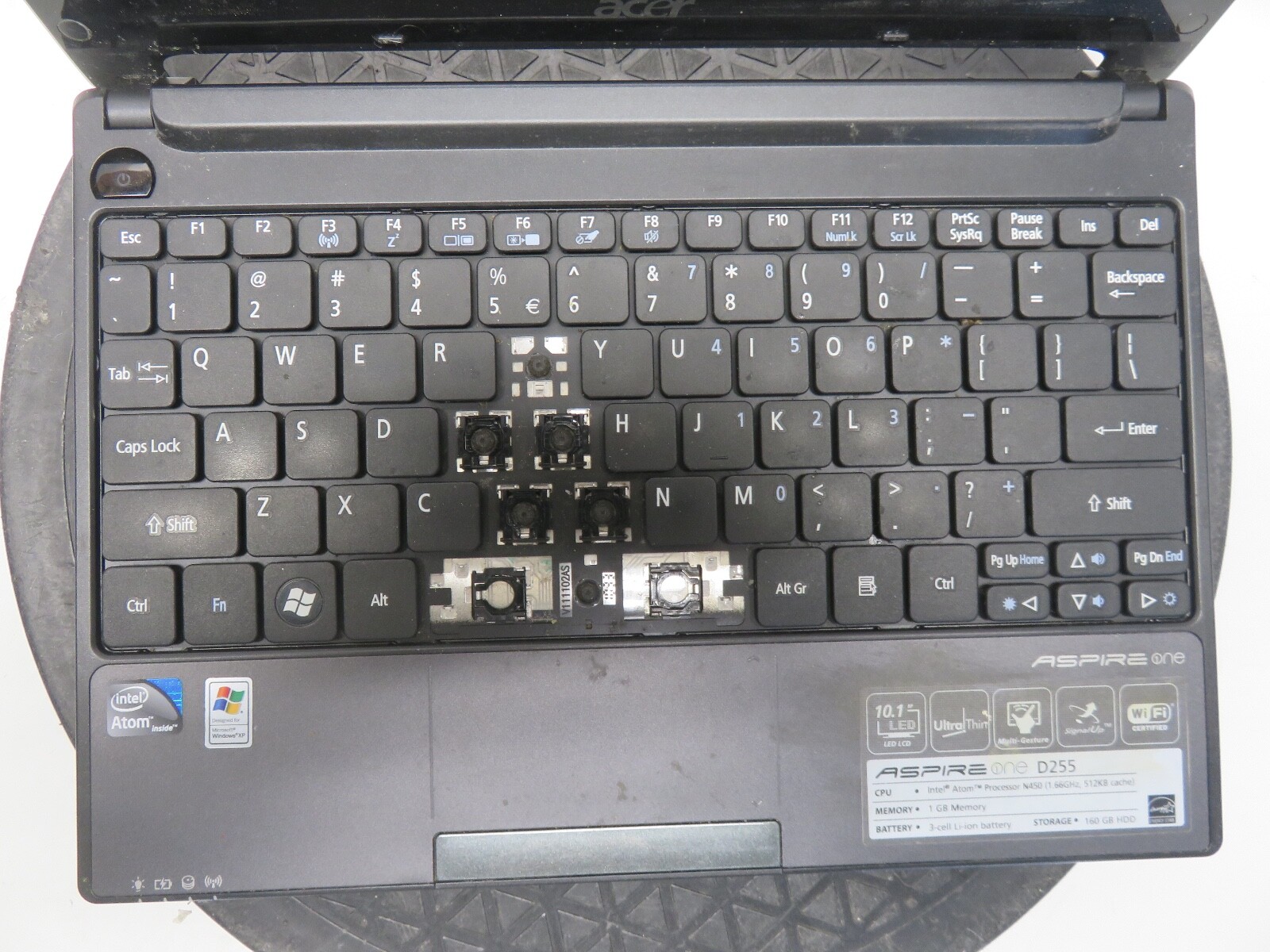 Acer Aspire One Intel Atom N450 1.66GHz 1 GB NO HDD No Batt – READ