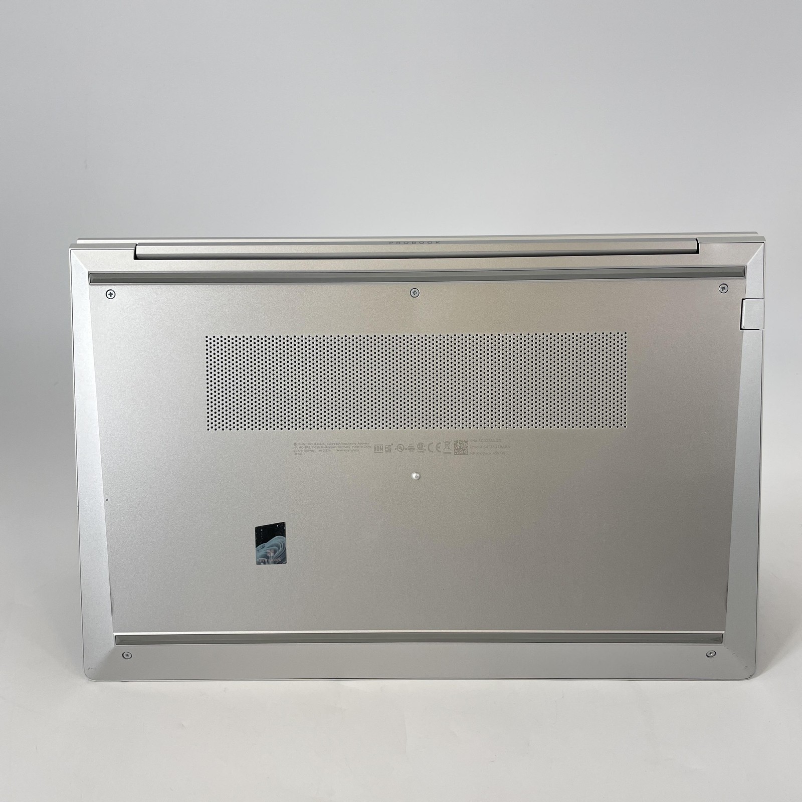 HP ProBook 455 G9 15.6 Silver FHD 2.3 GHz Ryzen 5 5625U 8GB 256GB SSD Very Good