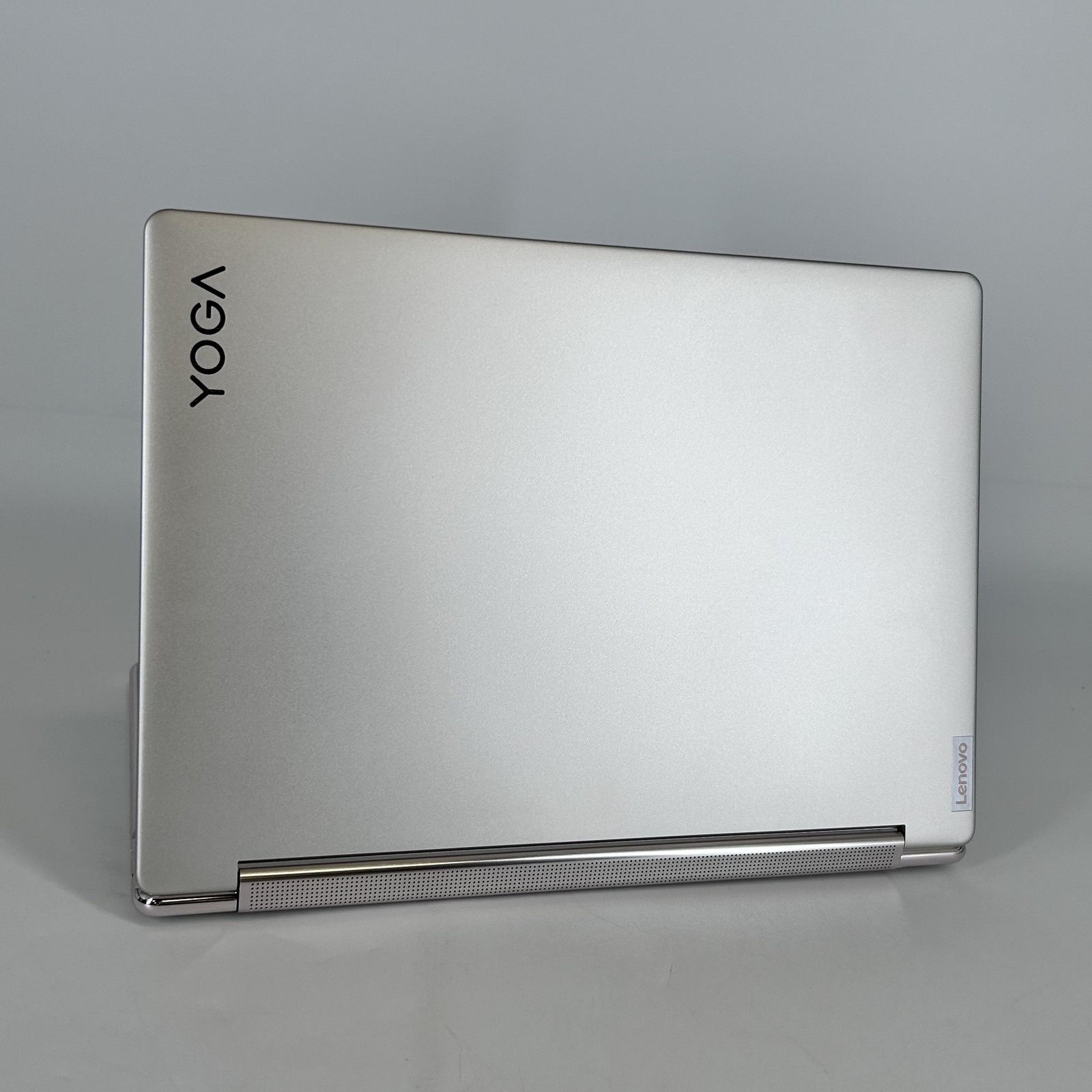 Lenovo Yoga 9i 14 QHD+ TOUCH 2.2 GHz i7-1360P 16GB 512GB SSD – Bad Microphone