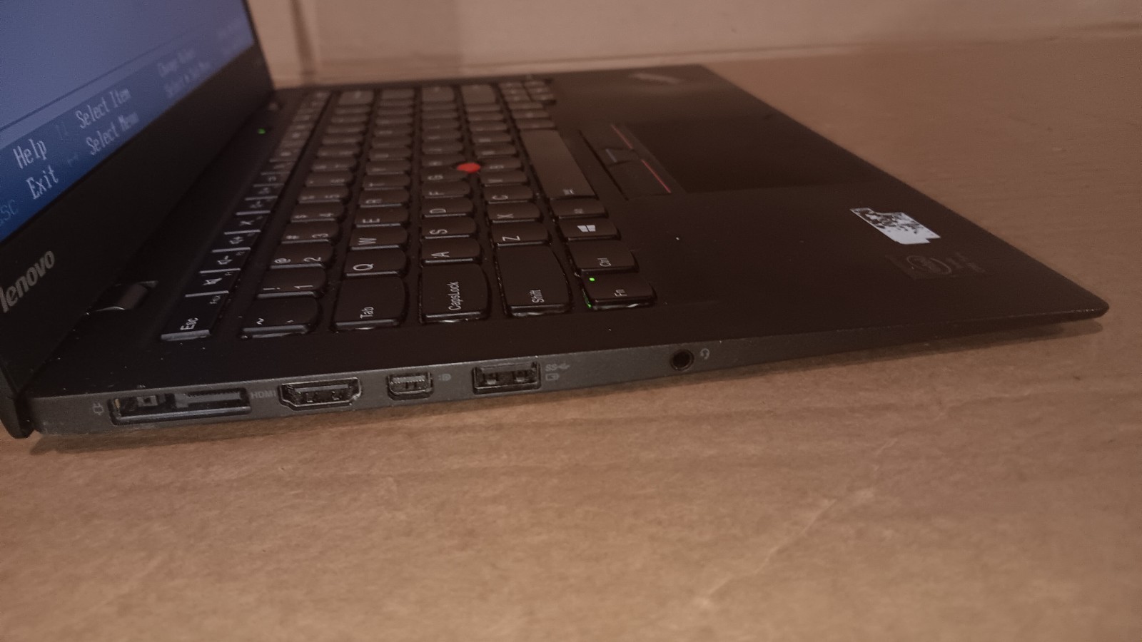 Lenovo ThinkPad X1 Carbon 3rd Gen 14″ Laptop Core i5-5300U @ 2.30 GHz 4 GB Ram