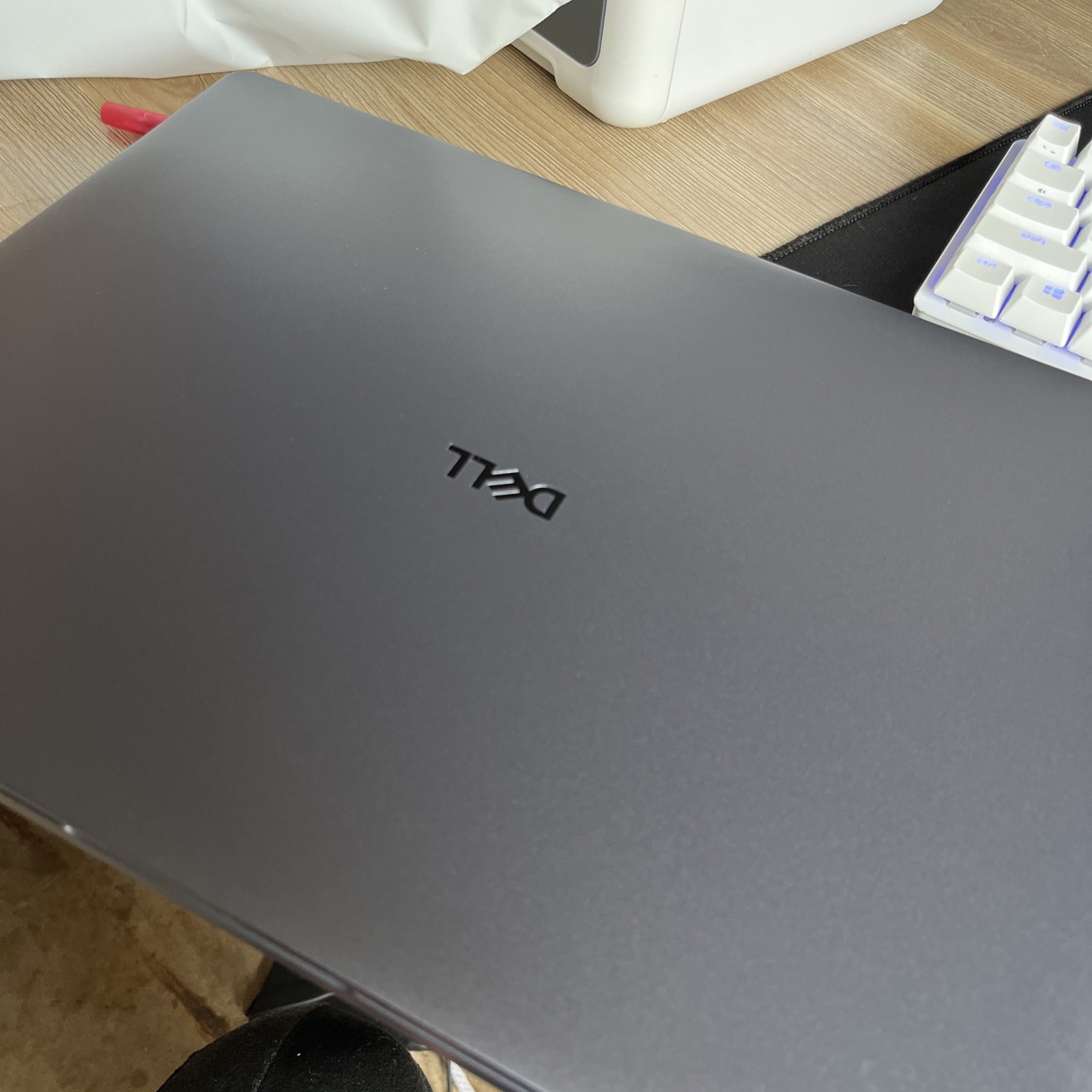 Dell Pro Max 16 Plus MB16250 FHD+ Ultra 9 285H 64GB 1TB RTX PRO 3000 Blackwell