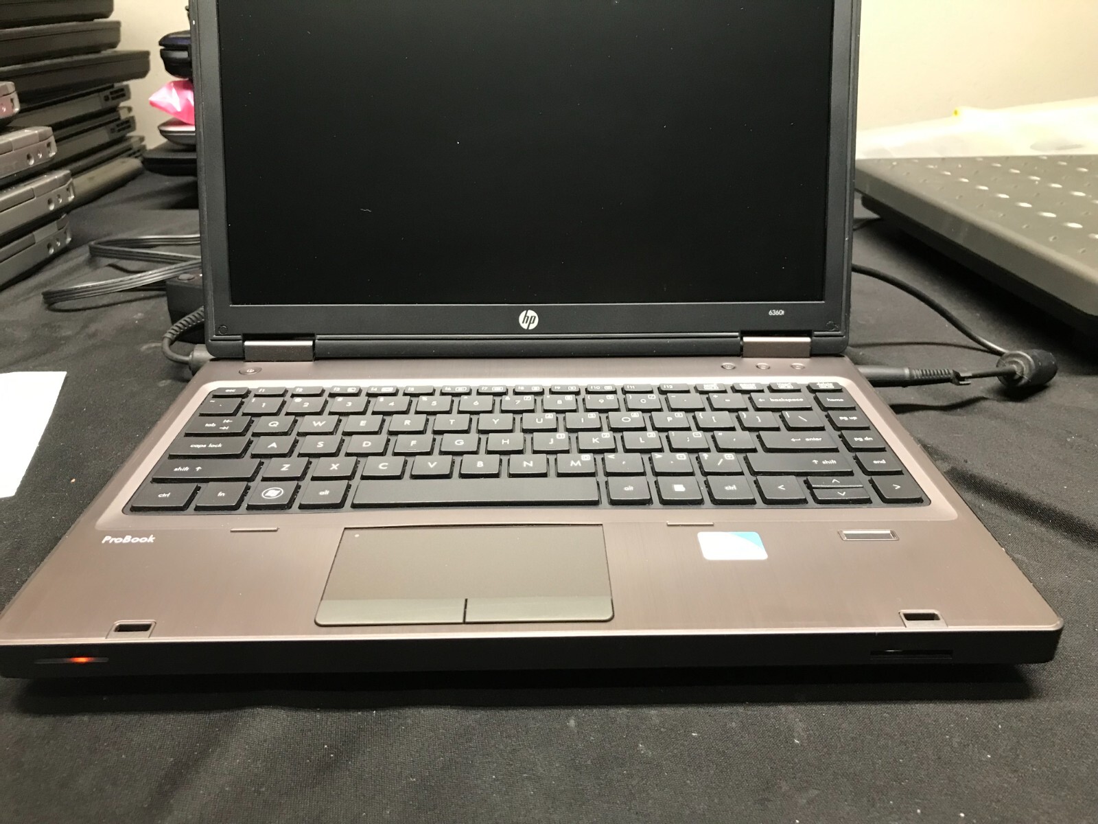 HP ProBook 6360t Laptop Intel Celeron B810 @1.6GHz , 6GB PC3 RAM, SD Card Reader