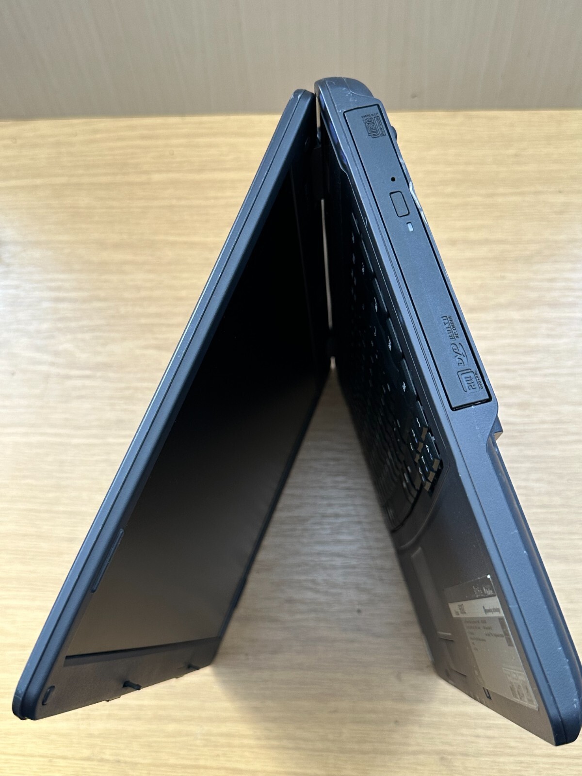 Acer Extensa 5630Z 15.4″ Notebook / Dual Core T3400 / No HDD / 4GB Laptop