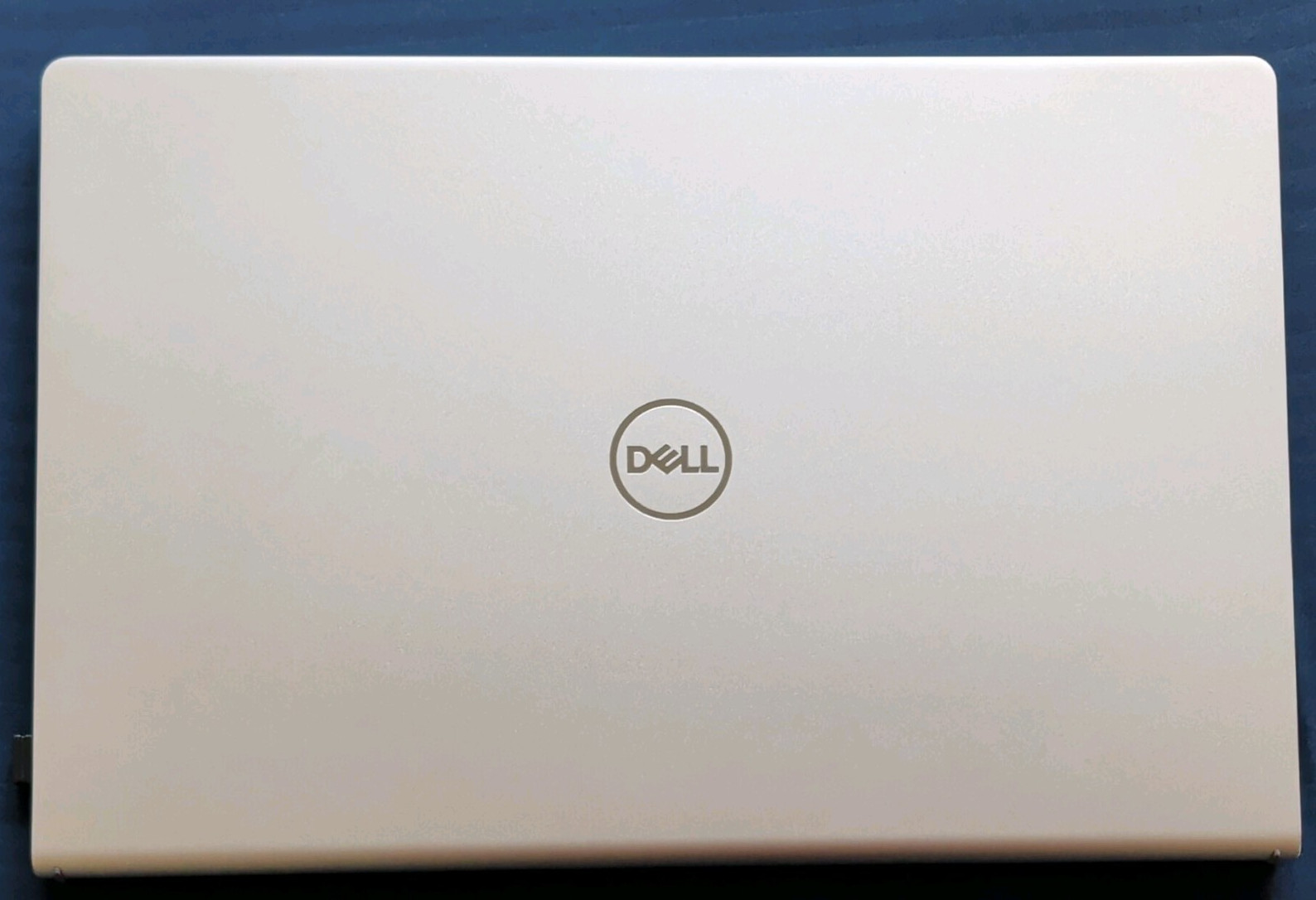 Dell Inspiron 15 3530 Laptop Core i7 Iris Xe 15.6″, 1TB SSD