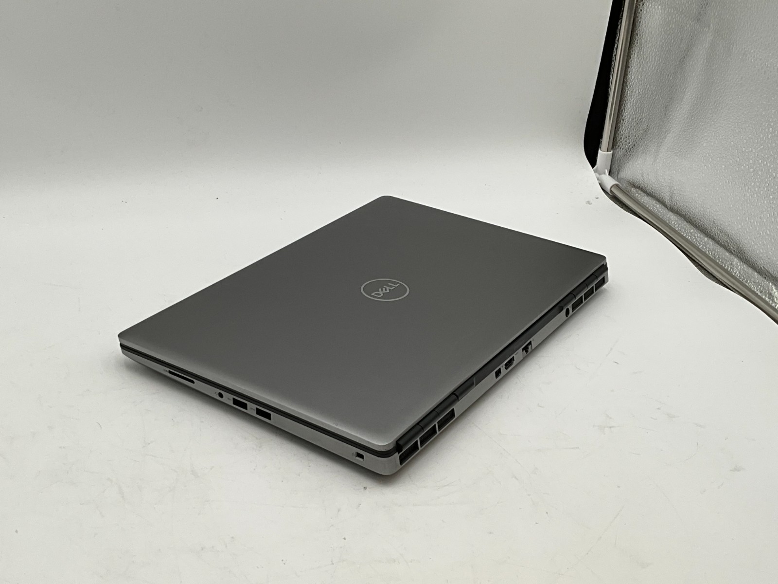 DELL Precision 7550 i7-10850H 2.70gh 32gb 512gb T2000 15.6″ LAPTOP GFP2043