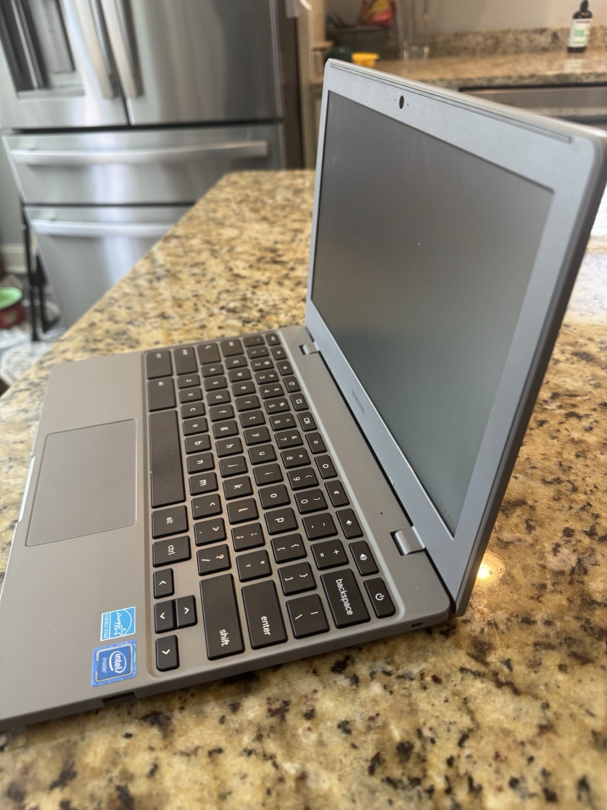 Samsung Chromebook 11.6″ Intel Celeron Laptop Chrome OS Silver Built-in Webcam