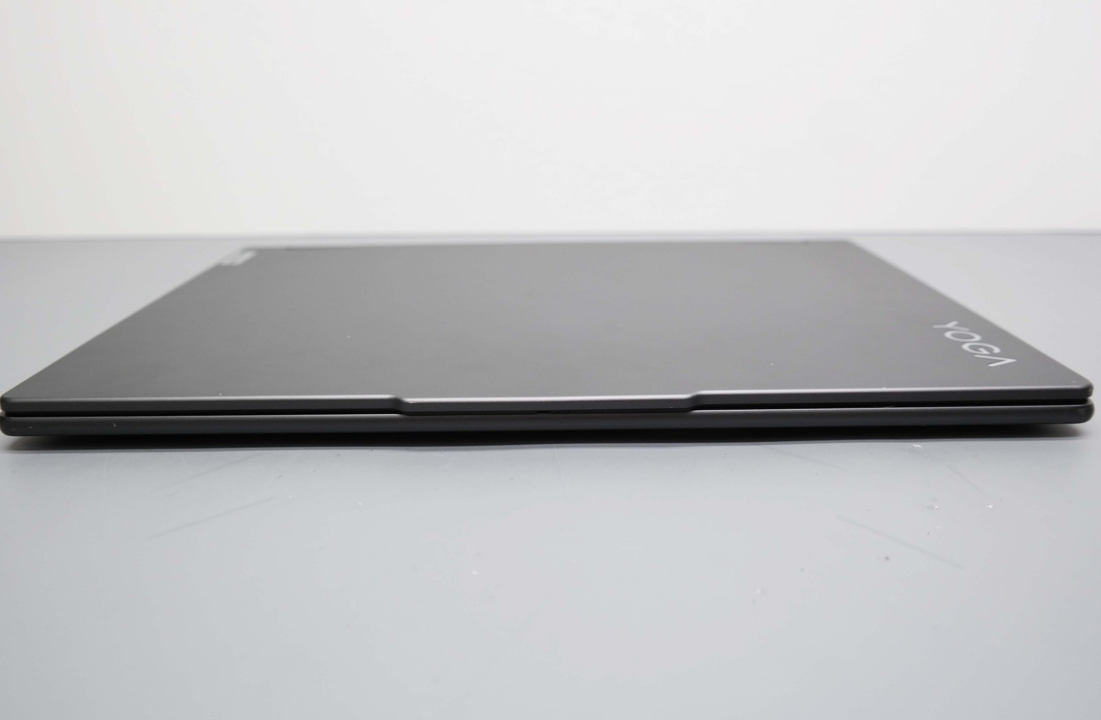 Lenovo Yoga 7 16IRL8 16″ Core i5-1335U 1.3GHz 8GB RAM 512GB SSD