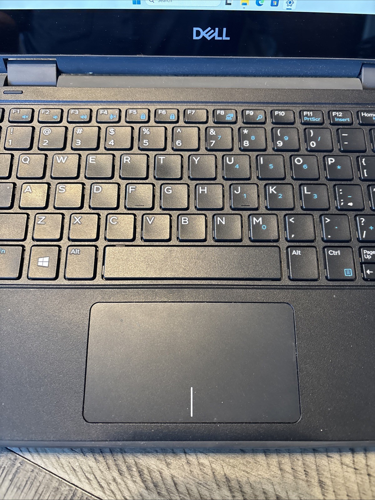 Dell Latitude 3190 2-in-1 Touch Intel N5030 1.1GHz 4 GB 64 GB SsD Win 11 P. Edu.