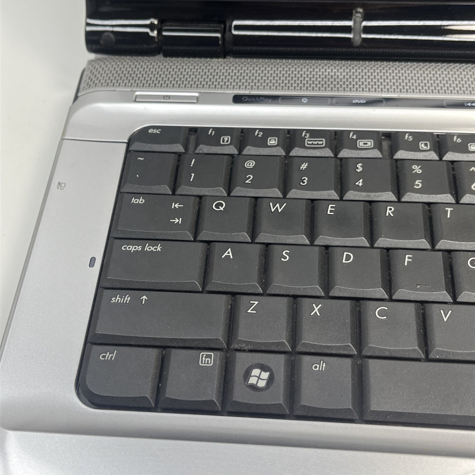 HP Pavilion Entertainment PC Laptop DV6000 For Parts or Repair