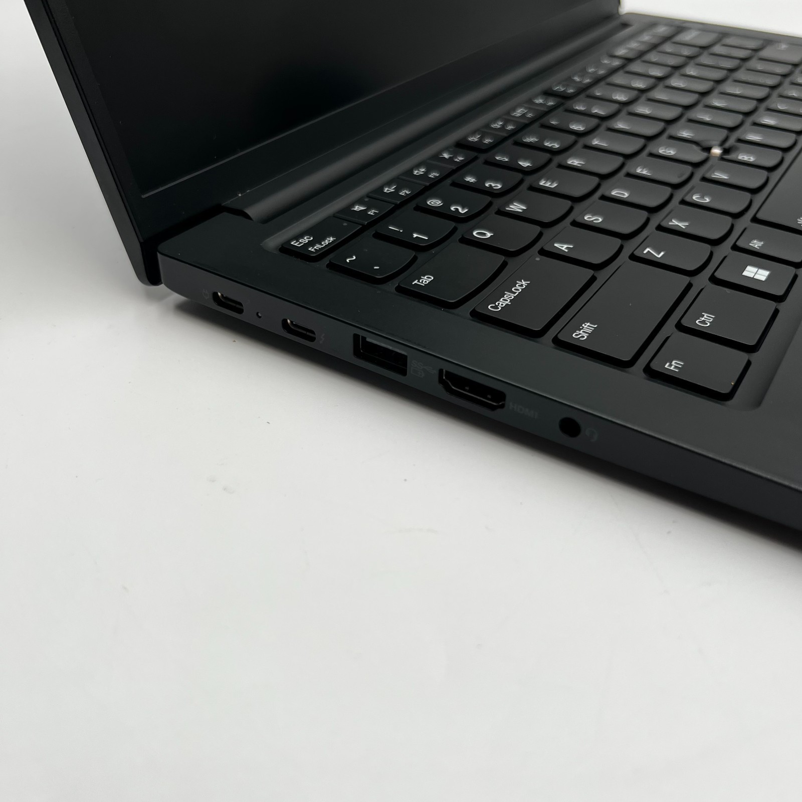 Lenovo ThinkPad E15 Gen 5 14″ I7-1335U 16GB RAM 512GB SSD No OS | TESTED USED