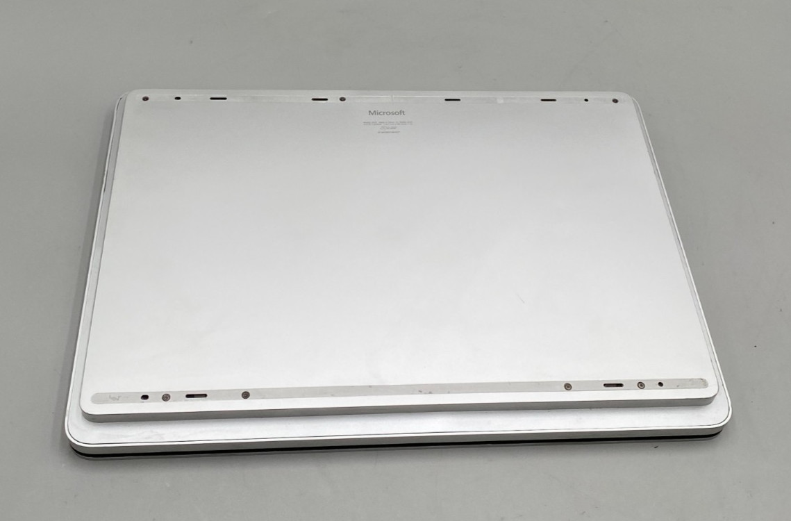 Microsoft Surface Laptop 2 Studio 2029 14.4″ i7-13800 512GB SSD 32GB DDR4 SLV C