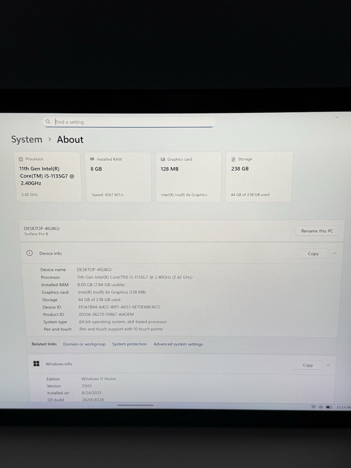 Microsoft Surface Pro 8 13” – i5 11th Gen | 8GB RAM | 256GB SSD (READ) – 31C