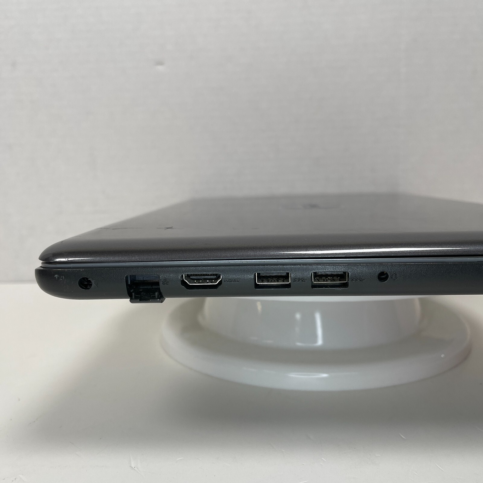 Dell Inspiron 15 5565 AMD A9-9400U 15.6″ Laptop AS IS PARTS – NO POWER