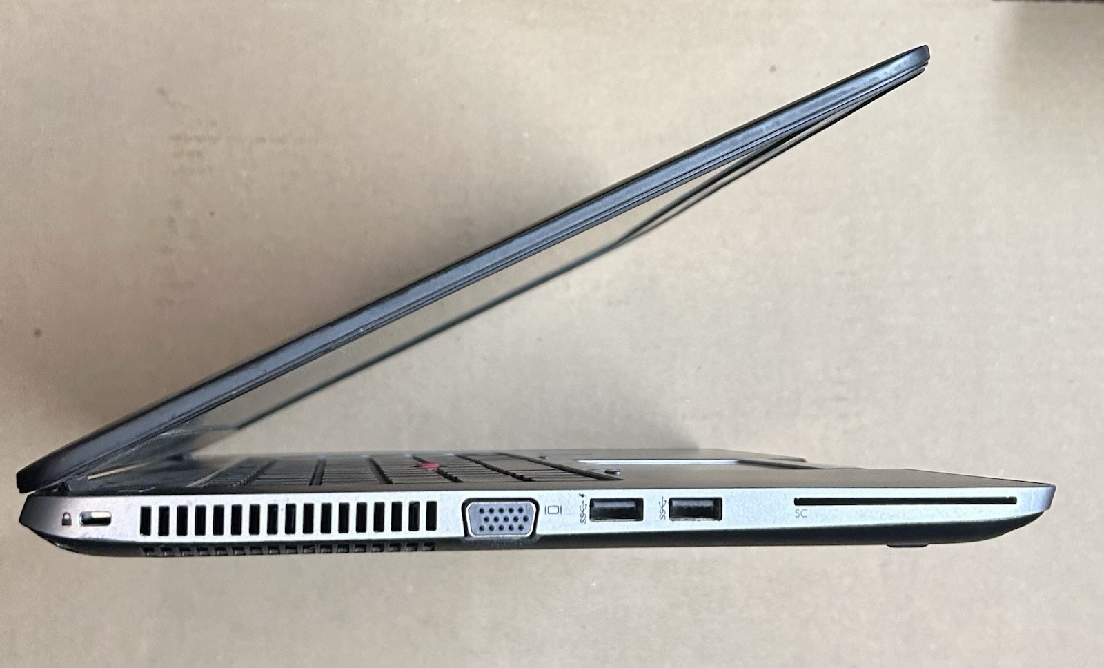 HP EliteBook 850 G1 15″ Core i5-4200U 1.6GHz 256GB SSD 16GB Wifi Webcam Win 11