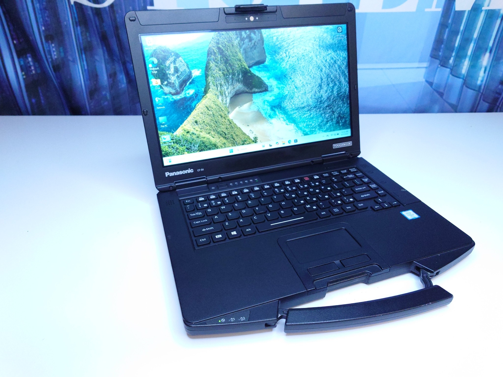 Toughbook CF54 Core i5 7300U 2.6GHz 8GB RAM 1TB SSD Win 11 Pro Touch