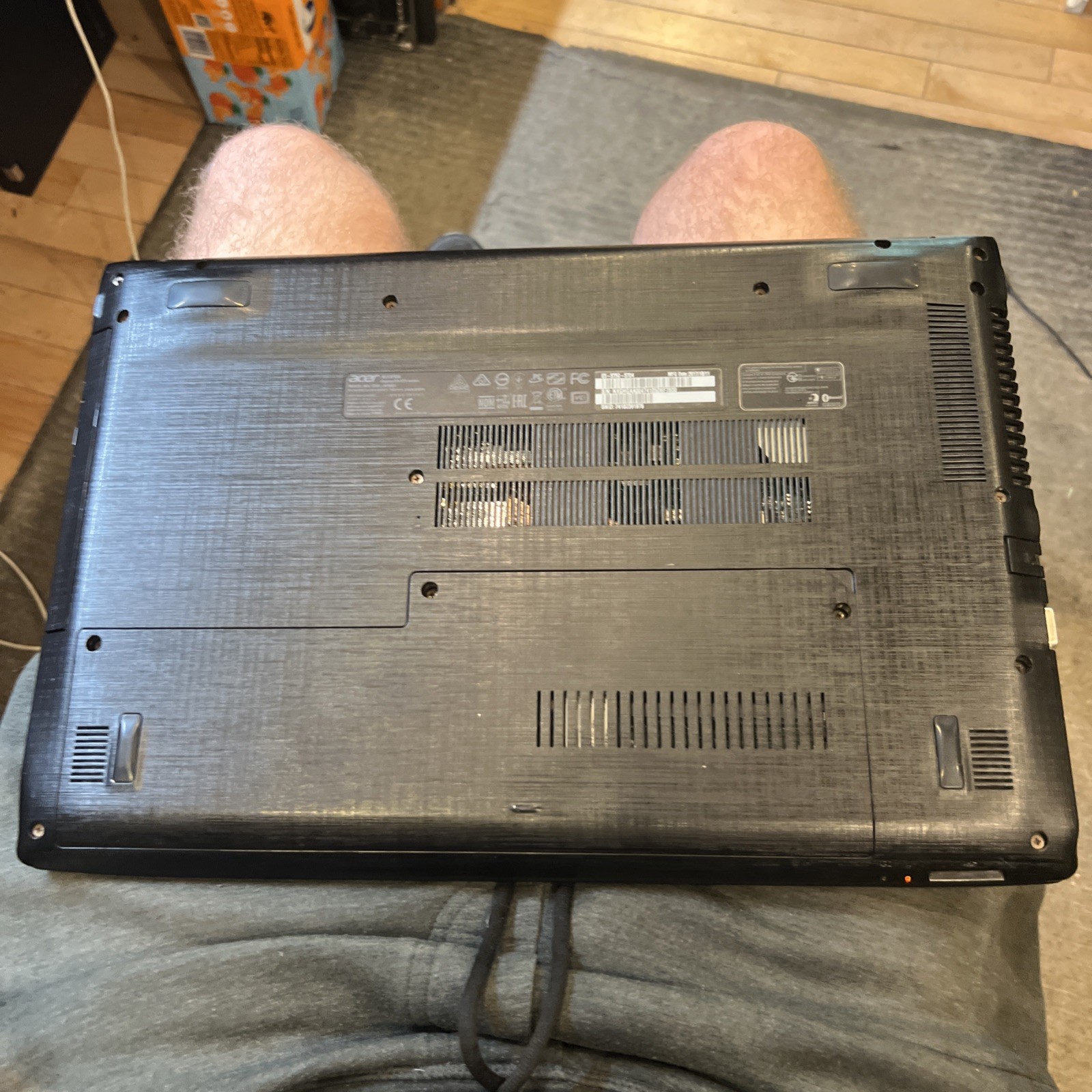 Acer Aspire E5-575G 128GB SSD, I5-7200U, 8GB, Nvidia GeForce 940MX 2GB